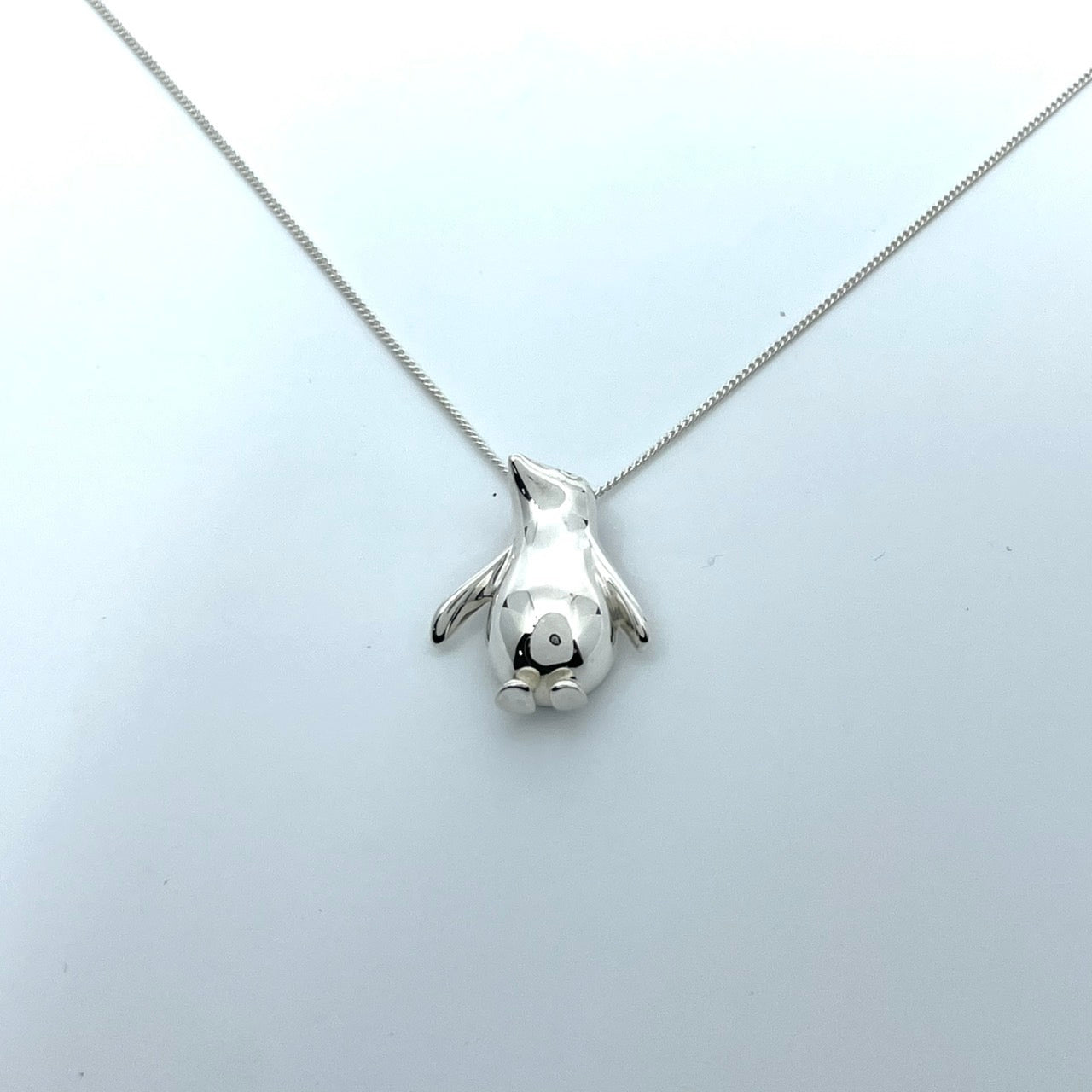 美品 TIFFANY &Co. ティファニー ネックレス ペンギンモチーフ SV925 シルバー レディース ヴィンテージ ジュエリー ペンダント アクセサリー I1