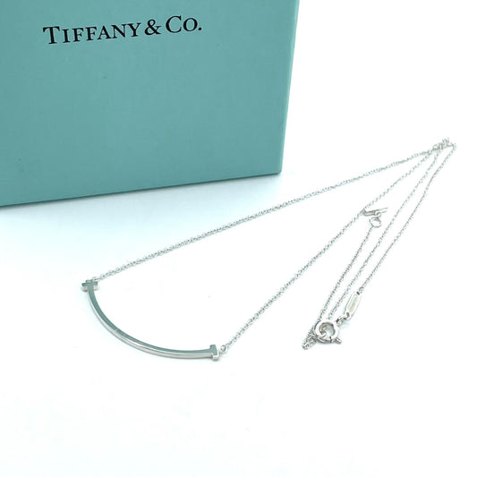 美品 TIFFANY&Co. ティファニー Tスマイル ネックレス シルバー SV925 ペンダント アクセサリー 箱付き レディース I2