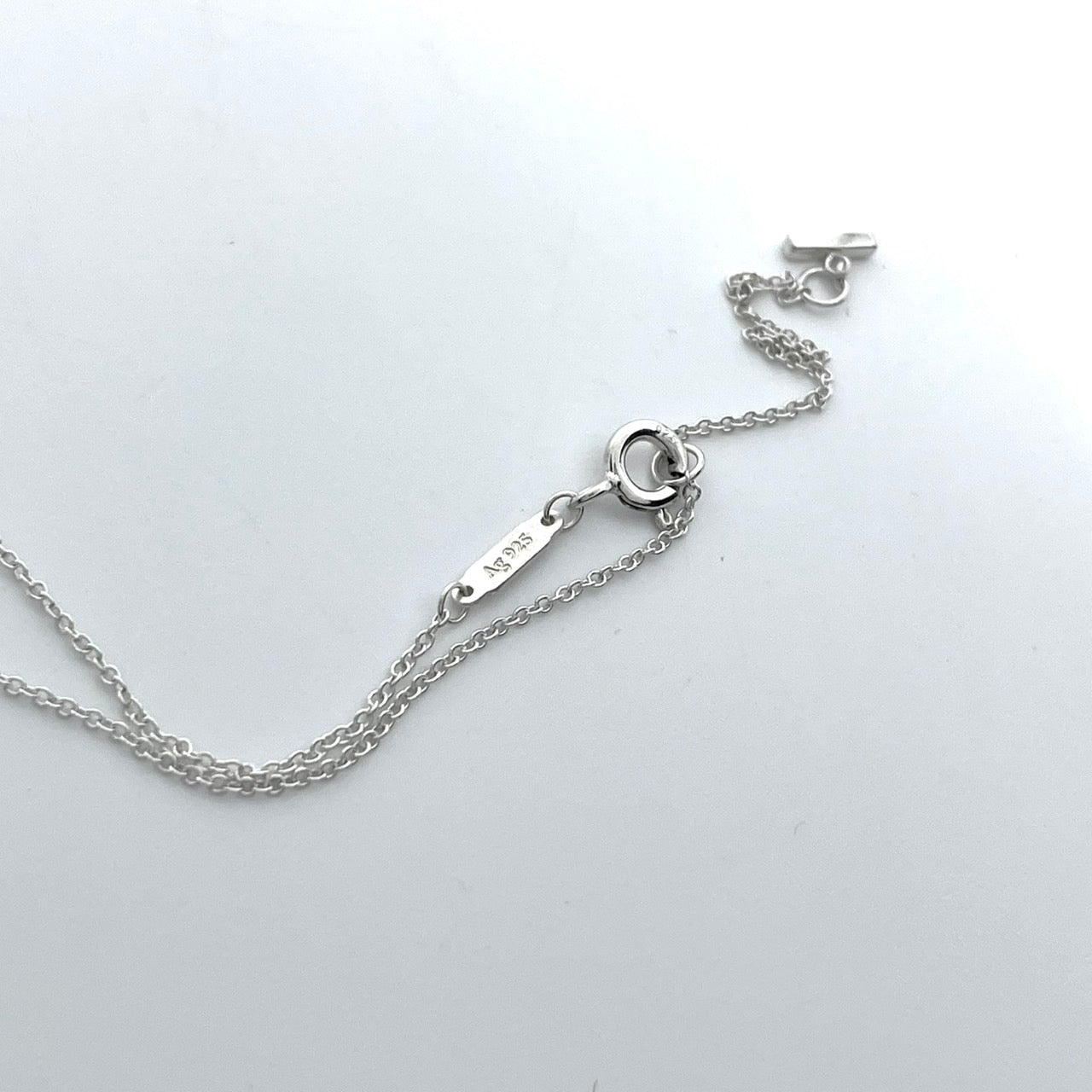 美品 TIFFANY&Co. ティファニー Tスマイル ネックレス シルバー SV925 ペンダント アクセサリー 箱付き レディース I2