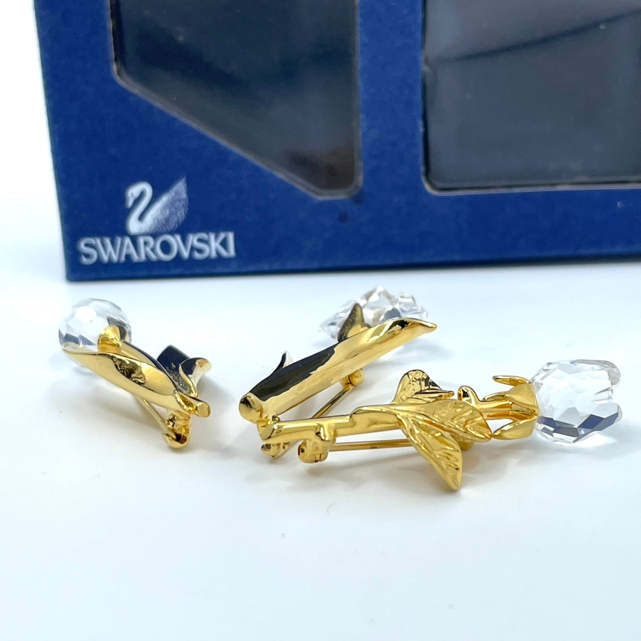 SWAROVSKI スワロフスキー イルカ クリスタル ブローチ ゴールド×クリア 箱付き アクセサリー 正規品 I4