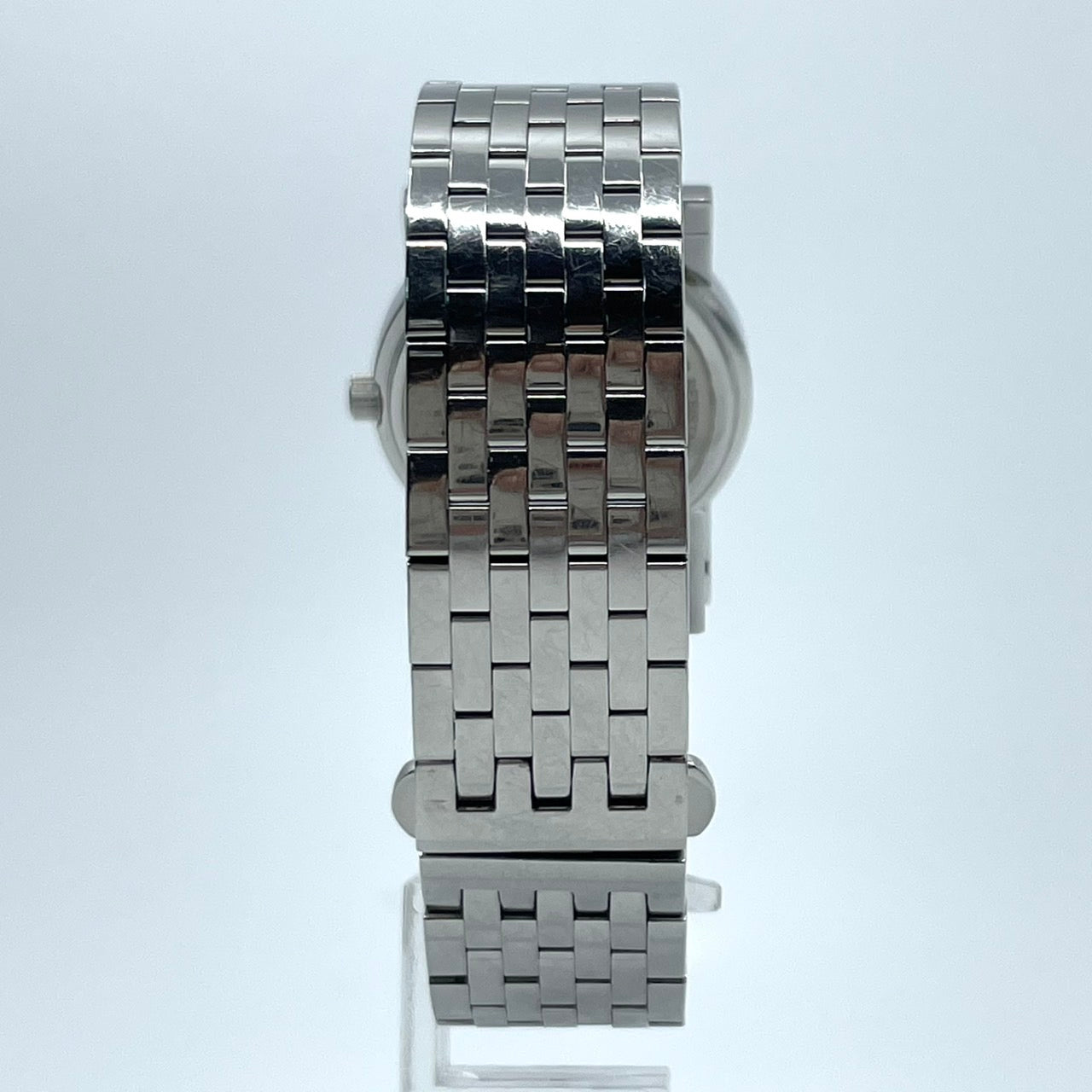 【電池交換済】GUCCI グッチ 5200L.1 レディース腕時計 クオーツ ブラック文字盤 ラウンド ローマンインデックス アナログ ドレスウォッチ エレガント クラシックデザイン ステンレススティール クリーニング済み G