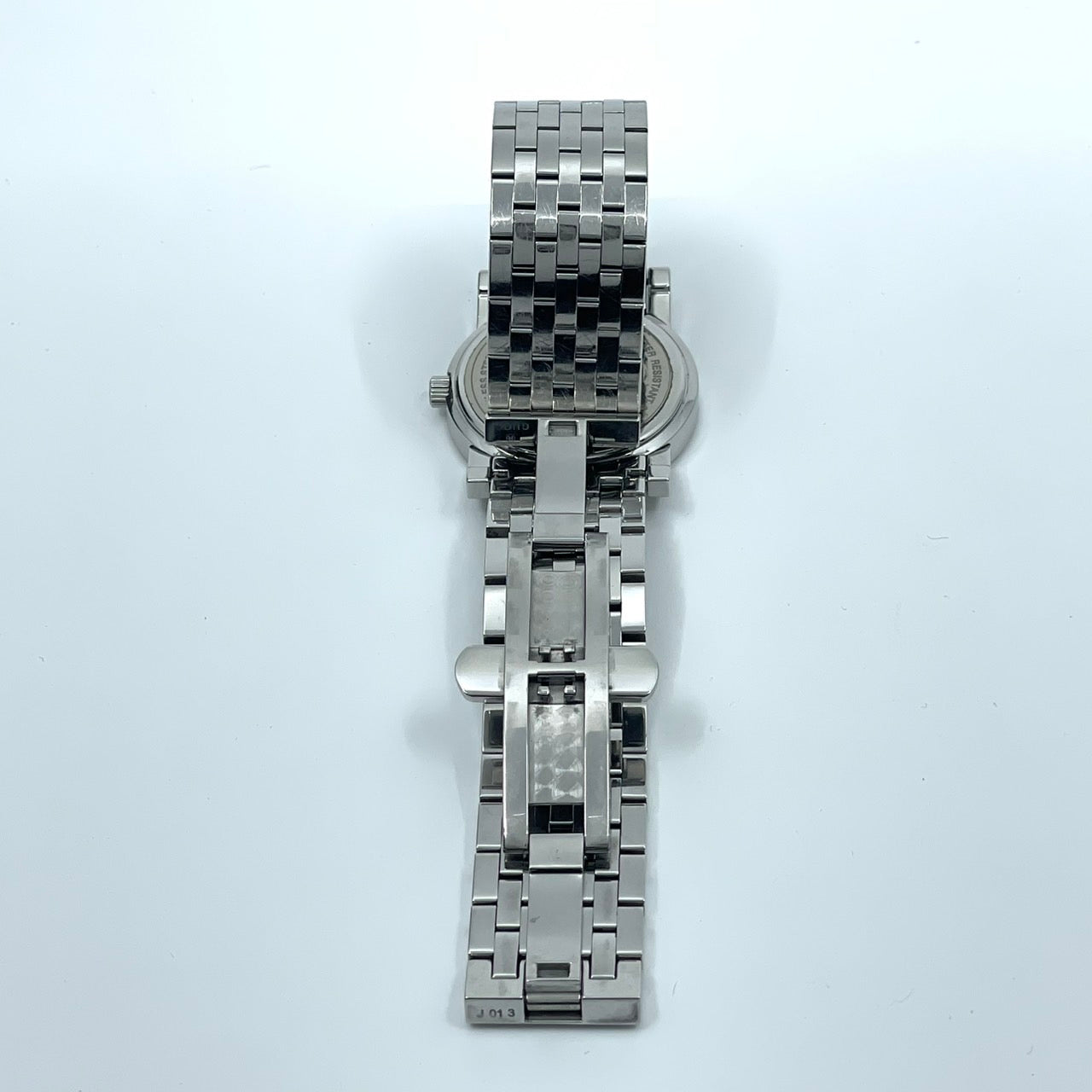 【電池交換済】GUCCI グッチ 5200L.1 レディース腕時計 クオーツ ブラック文字盤 ラウンド ローマンインデックス アナログ ドレスウォッチ エレガント クラシックデザイン ステンレススティール クリーニング済み G