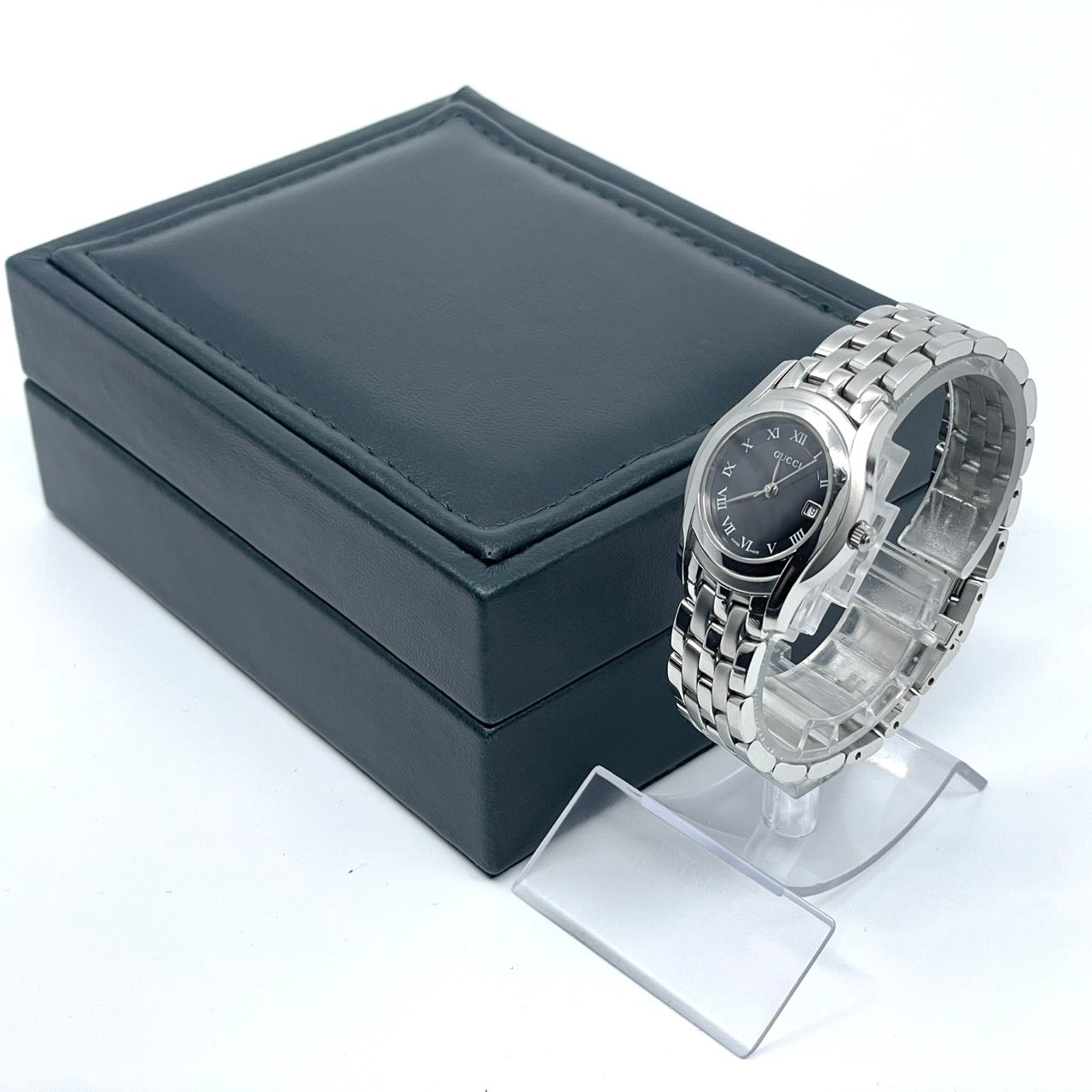 【電池交換済】GUCCI グッチ 5500L レディース腕時計 ブラック文字盤 デイト クオーツ ラウンド ローマンインデックス アナログ ドレスウォッチ エレガント クラシックデザイン ステンレス クリーニング済み G