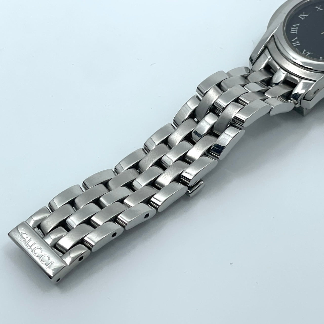 【電池交換済】GUCCI グッチ 5500L レディース腕時計 ブラック文字盤 デイト クオーツ ラウンド ローマンインデックス アナログ ドレスウォッチ エレガント クラシックデザイン ステンレス クリーニング済み G