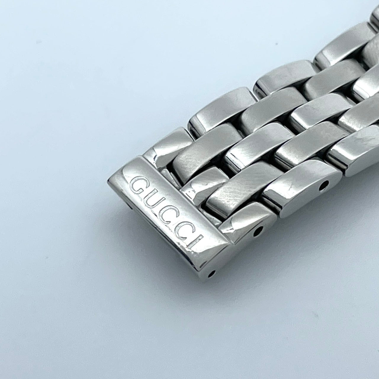 【電池交換済】GUCCI グッチ 5500L レディース腕時計 ブラック文字盤 デイト クオーツ ラウンド ローマンインデックス アナログ ドレスウォッチ エレガント クラシックデザイン ステンレス クリーニング済み G