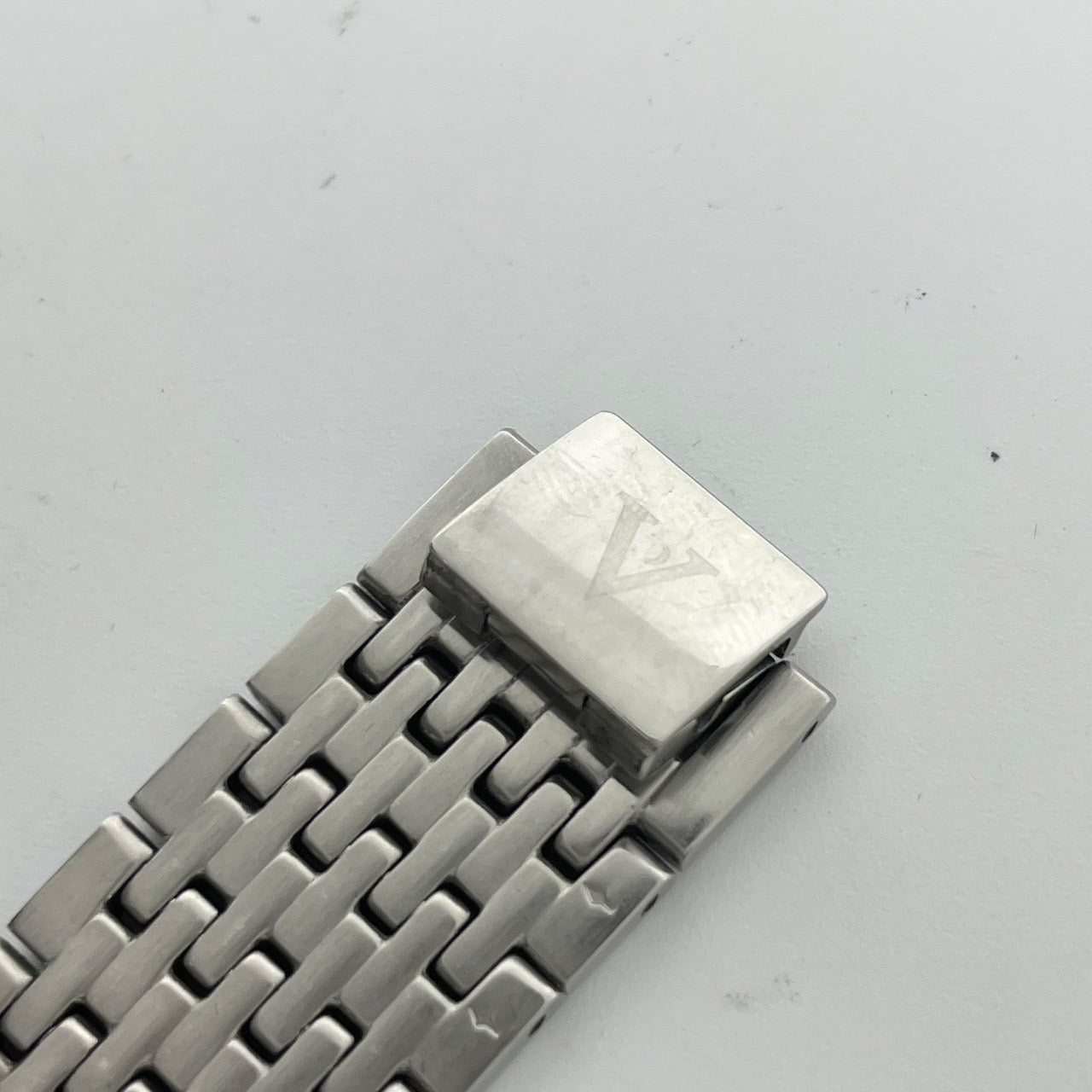 【電池交換済】ヴァレンティノ ドマーニ 腕時計 VD-2038 レディース クオーツ FINE PLATINUM 999.9 プラチナメッキ ラインストーンベゼル サファイア シェル文字盤 ドレスウォッチ エレガント ラグジュアリー クリーニング済み G