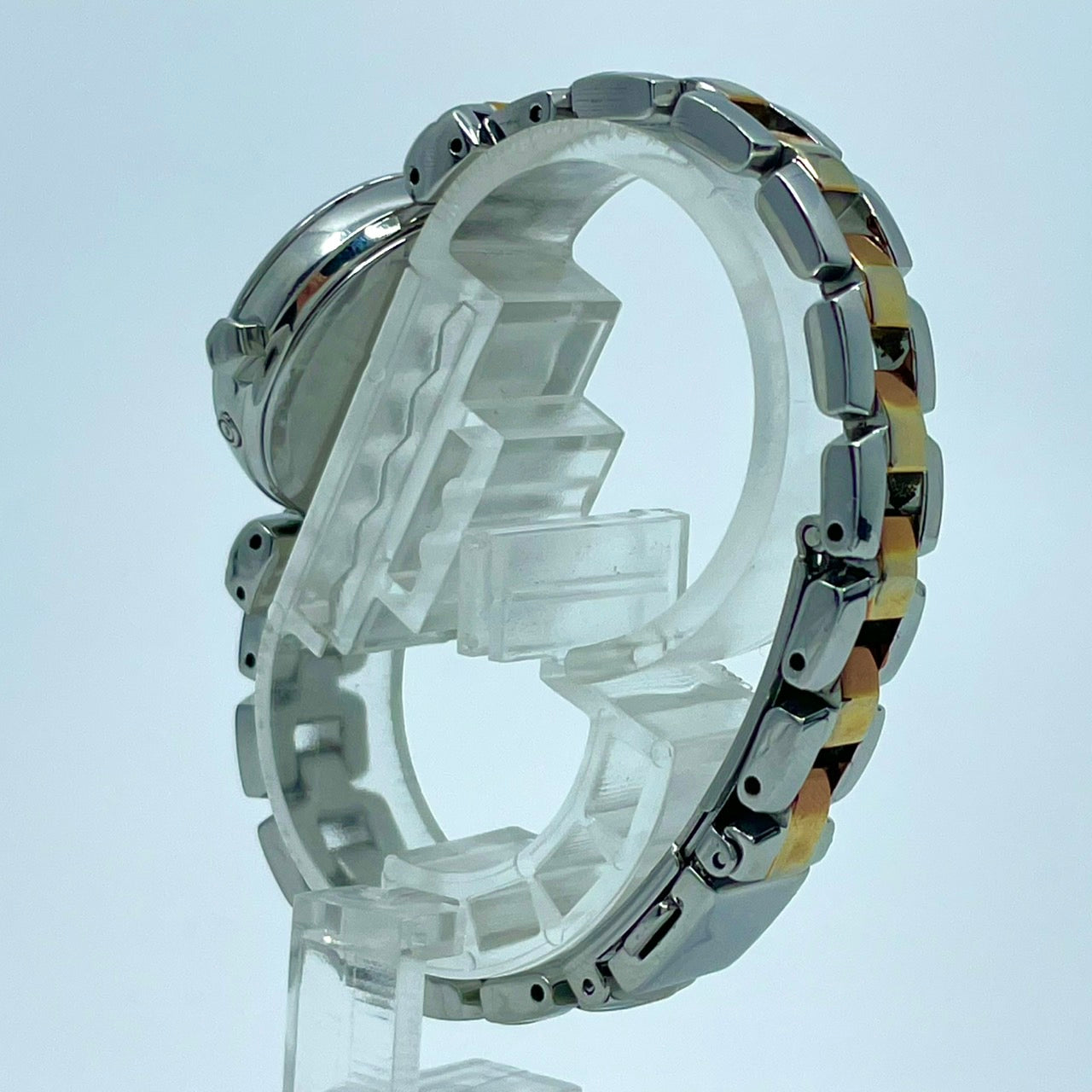 【稼働品／美品】セイコー 腕時計 1B21-0AK0 レディース 電波ソーラー ピンク文字盤 リボン柄 シルバー ゴールド コンビカラー アナログ ラウンド フェミニン エレガント かわいい ビジネス オフィス クリーニング済み G5