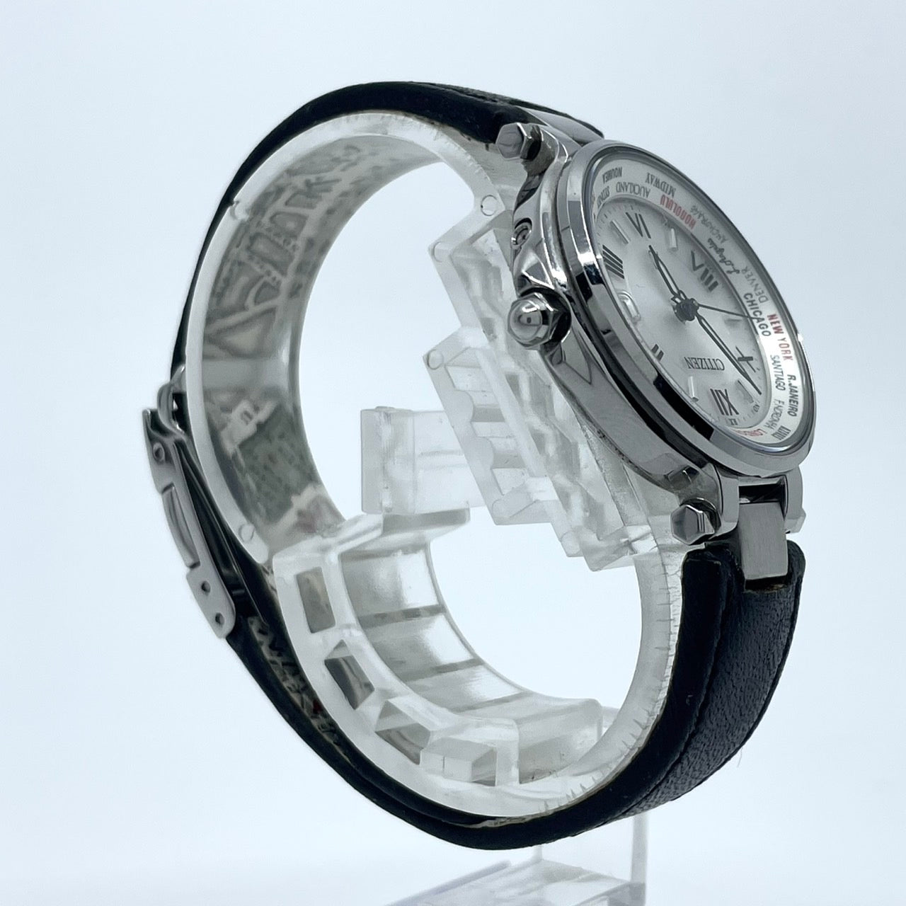 【稼働品】シチズン xC クロスシー 腕時計 GN-4W-S レディース エコドライブ 電波時計 ワールドタイム デイト シルバー 白文字盤 黒レザーベルト ローマ数字 アナログ エレガント ビジネス オフィス クリーニング済み G5