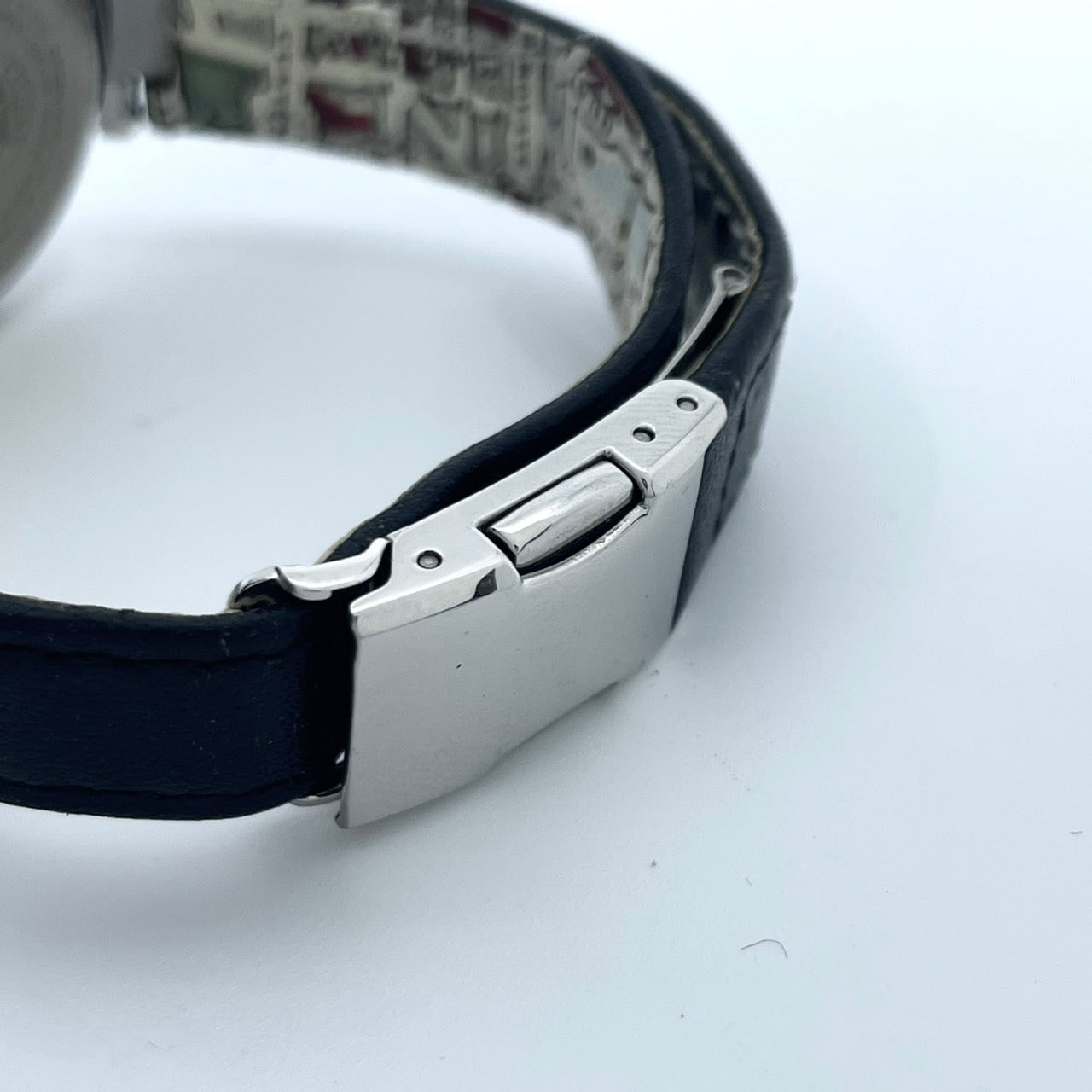 【稼働品】シチズン xC クロスシー 腕時計 GN-4W-S レディース エコドライブ 電波時計 ワールドタイム デイト シルバー 白文字盤 黒レザーベルト ローマ数字 アナログ エレガント ビジネス オフィス クリーニング済み G5