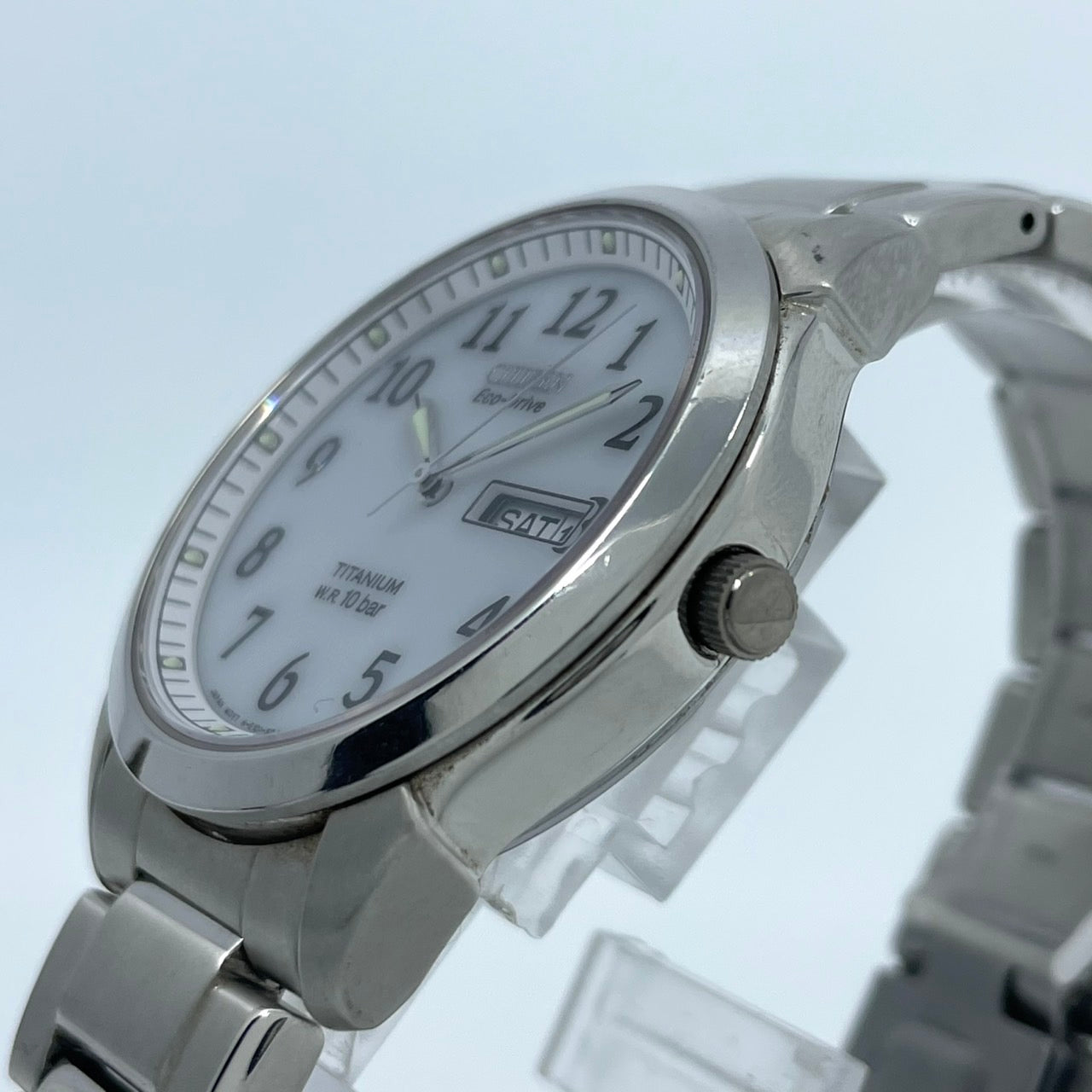 【稼働品／未使用級】シチズン 腕時計 GN-4W-S エコドライブ チタン メンズ アナログ デイデイト カレンダー 白文字盤 シルバー シンプル ビジネス カジュアル 軽量 高視認性 W.R. 10 BAR クリーニング済み G5
