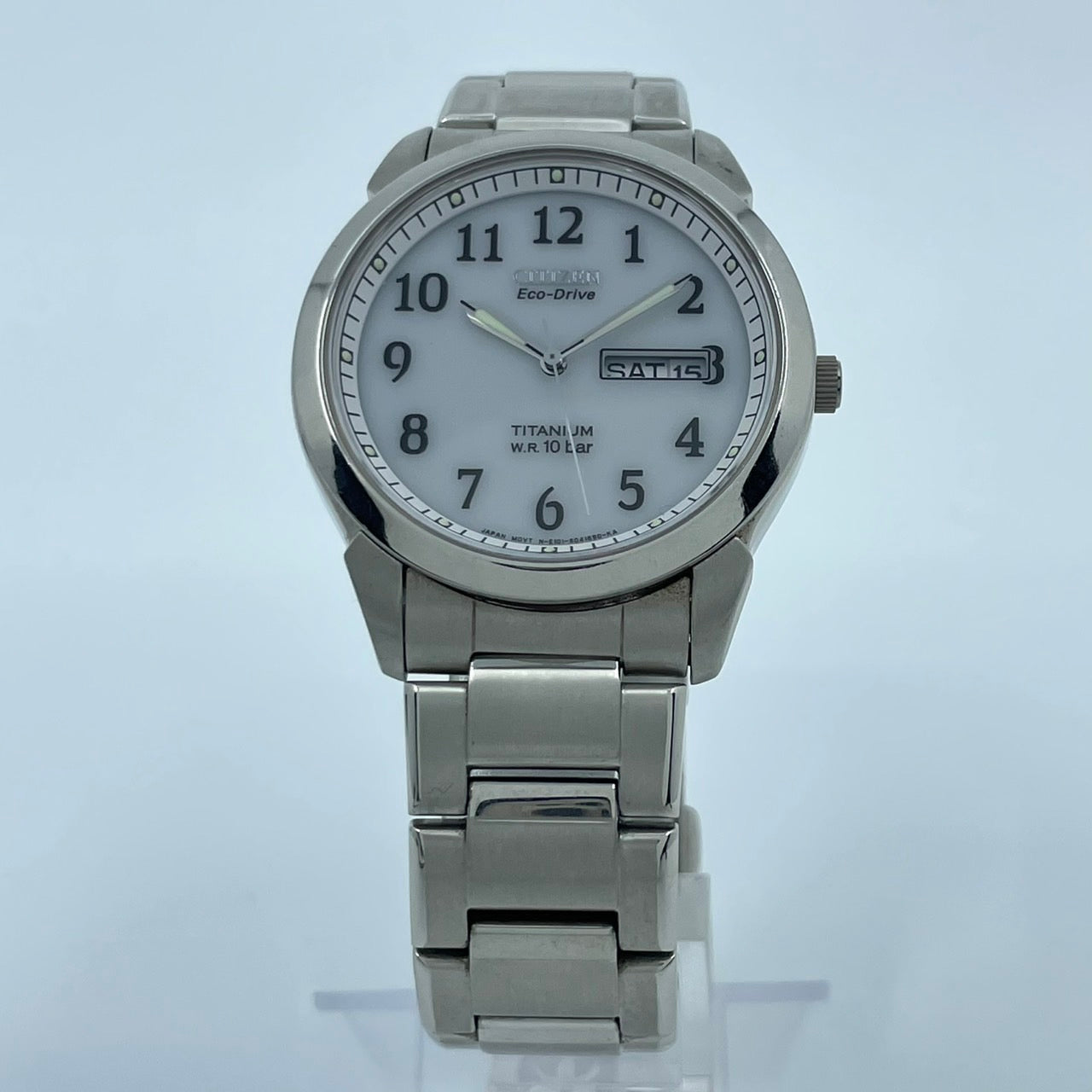 【稼働品／未使用級】シチズン 腕時計 GN-4W-S エコドライブ チタン メンズ アナログ デイデイト カレンダー 白文字盤 シルバー シンプル ビジネス カジュアル 軽量 高視認性 W.R. 10 BAR クリーニング済み G5