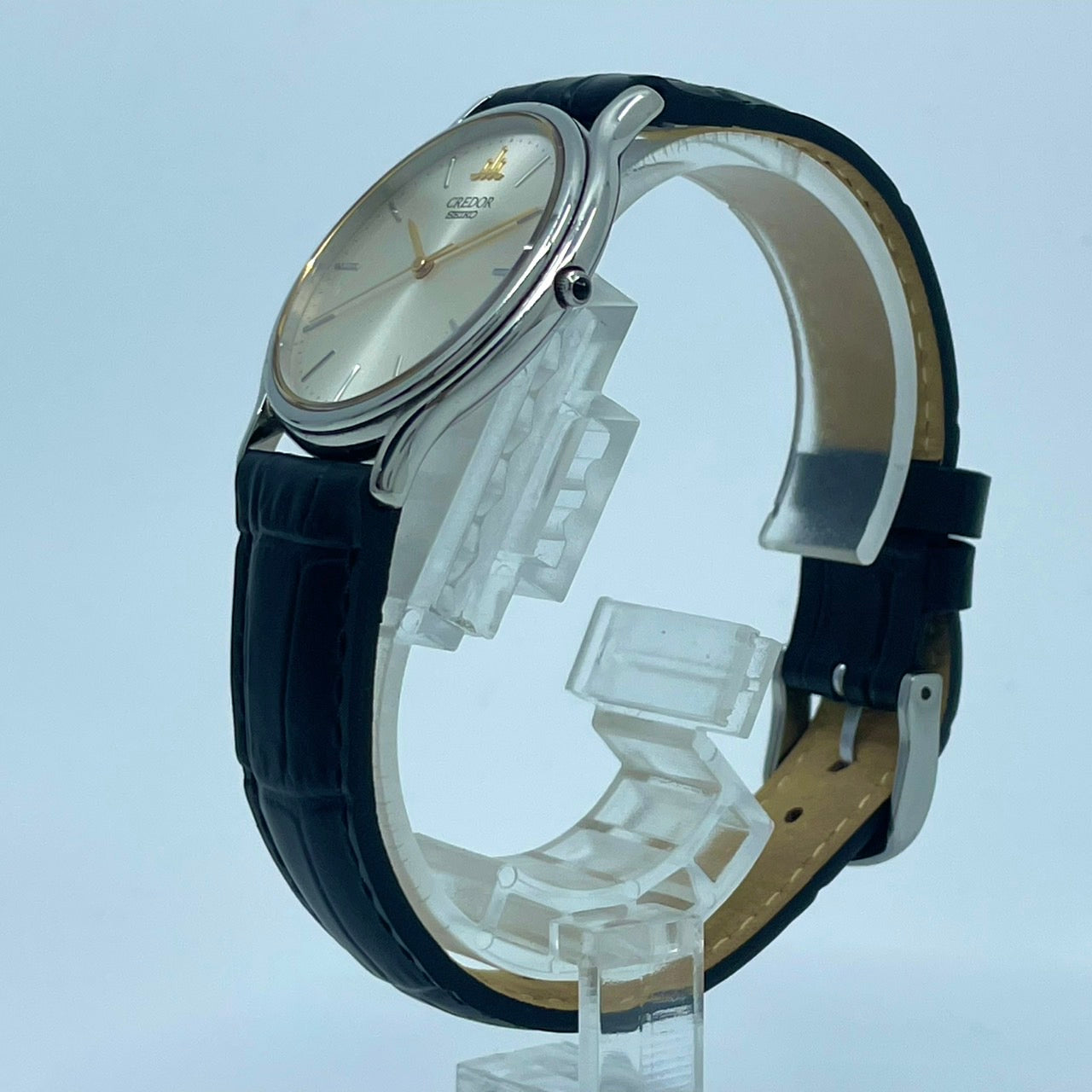 【極美品/電池交換済／新品ベルト交換(社外品)】 SEIKO セイコー CREDOR クレドール 腕時計 8J81-6A30 ユニセックス クオーツ シルバー文字盤 ゴールド針 ブラックレザー 薄型 ドレスウォッチ エレガント クラシック 高級時計 クリーニング済 G5