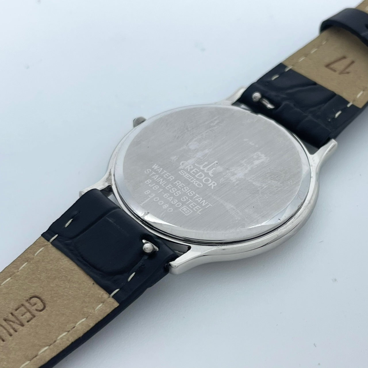 【極美品/電池交換済／新品ベルト交換(社外品)】 SEIKO セイコー CREDOR クレドール 腕時計 8J81-6A30 ユニセックス クオーツ シルバー文字盤 ゴールド針 ブラックレザー 薄型 ドレスウォッチ エレガント クラシック 高級時計 クリーニング済 G5