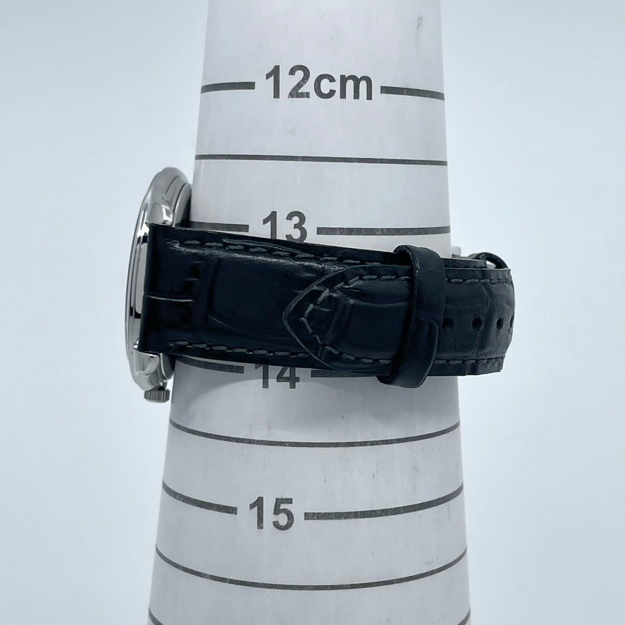 【電池交換済／新品ベルト(社外品)】美品 セイコー 腕時計 7N01-0EF0 メンズ クオーツ アナログ 白文字盤 黒レザー シンプルデザイン スタンダードモデル ビジネス カジュアル 薄型軽量 高視認性 オフィスに最適 クリーニング済 G5