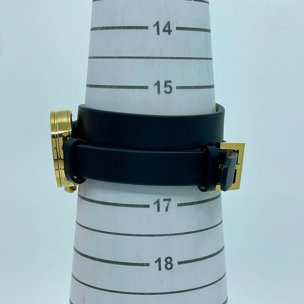 【電池交換/箱付き／未使用級】 TORY BURCH トリーバーチ 腕時計 TRB4019 レディース クオーツ アイコン ダブルTロゴ ゴールド ネイビー文字盤 ブラックレザーベルト スタイリッシュ エレガント SWISS MADE 人気モデル 箱付き クリーニング済み G 美品