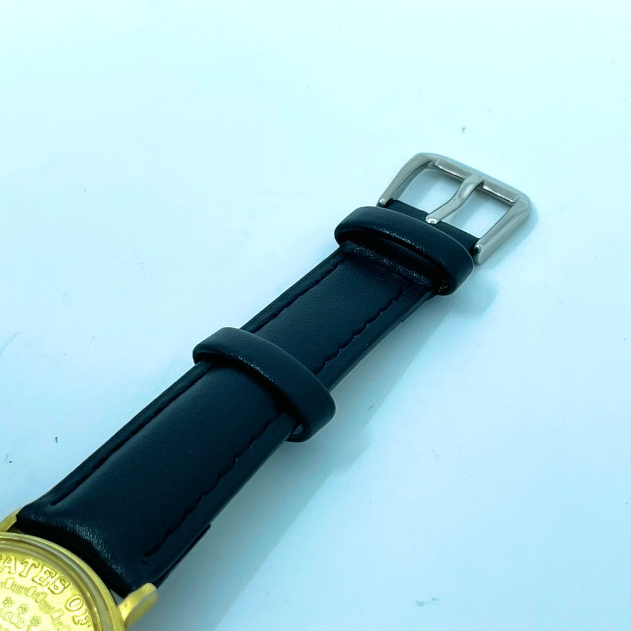 腕時計 メンズ クオーツ コインウォッチ ゴールド文字盤 ブラックレザーベルト アナログ ラウンド アメリカンイーグルデザイン ビンテージ風 ファッションウォッチ 電池交換済 新品ベルト(社外品) クリーニング済 G2