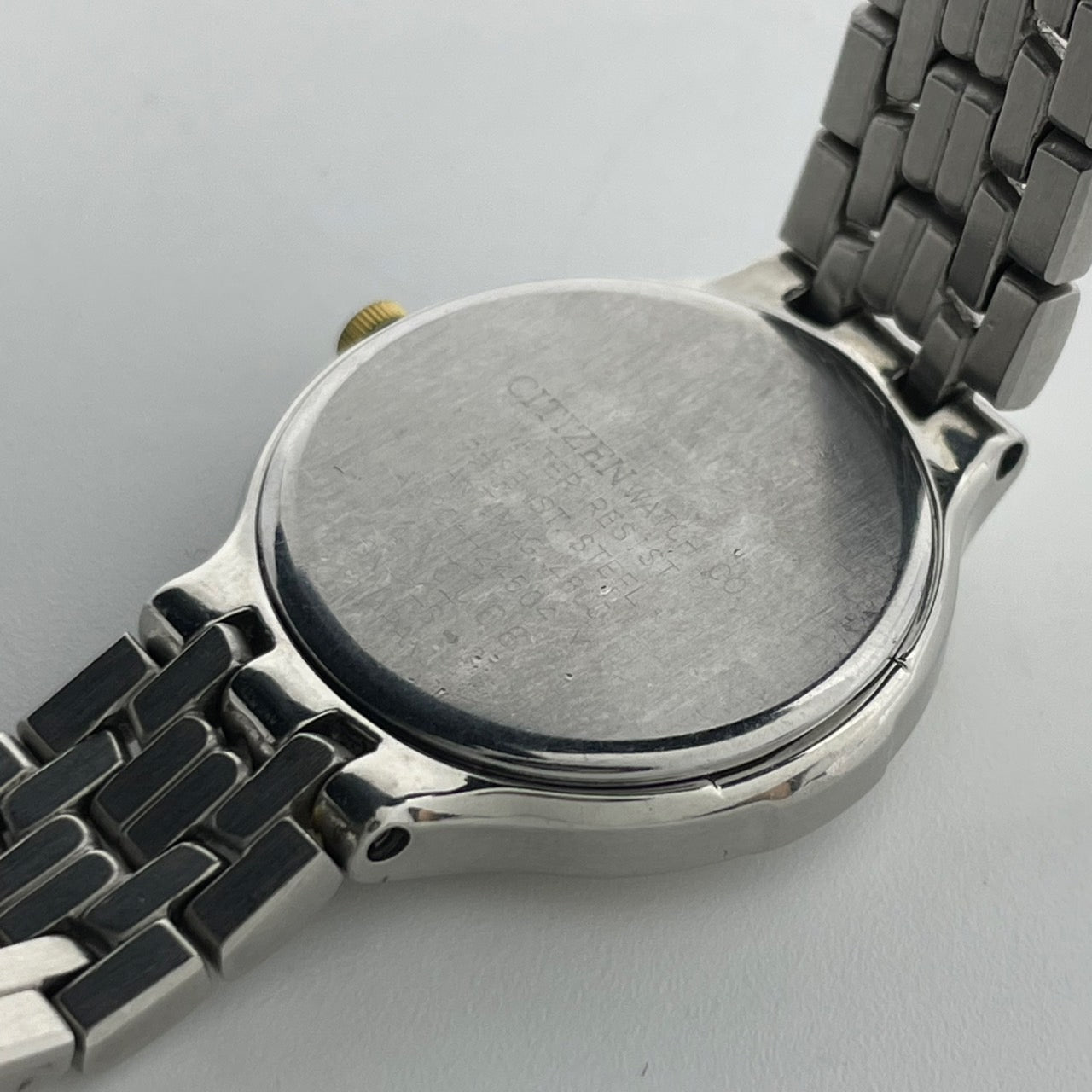 【稼働品】シチズン エクシード 腕時計 A980-T001912 レディース エコドライブ ソーラー コンビカラー ゴールド シルバー 上品 エレガント 高級 ドレスウォッチ ビジネス オフィス 薄型軽量 人気モデル クリーニング済み G2