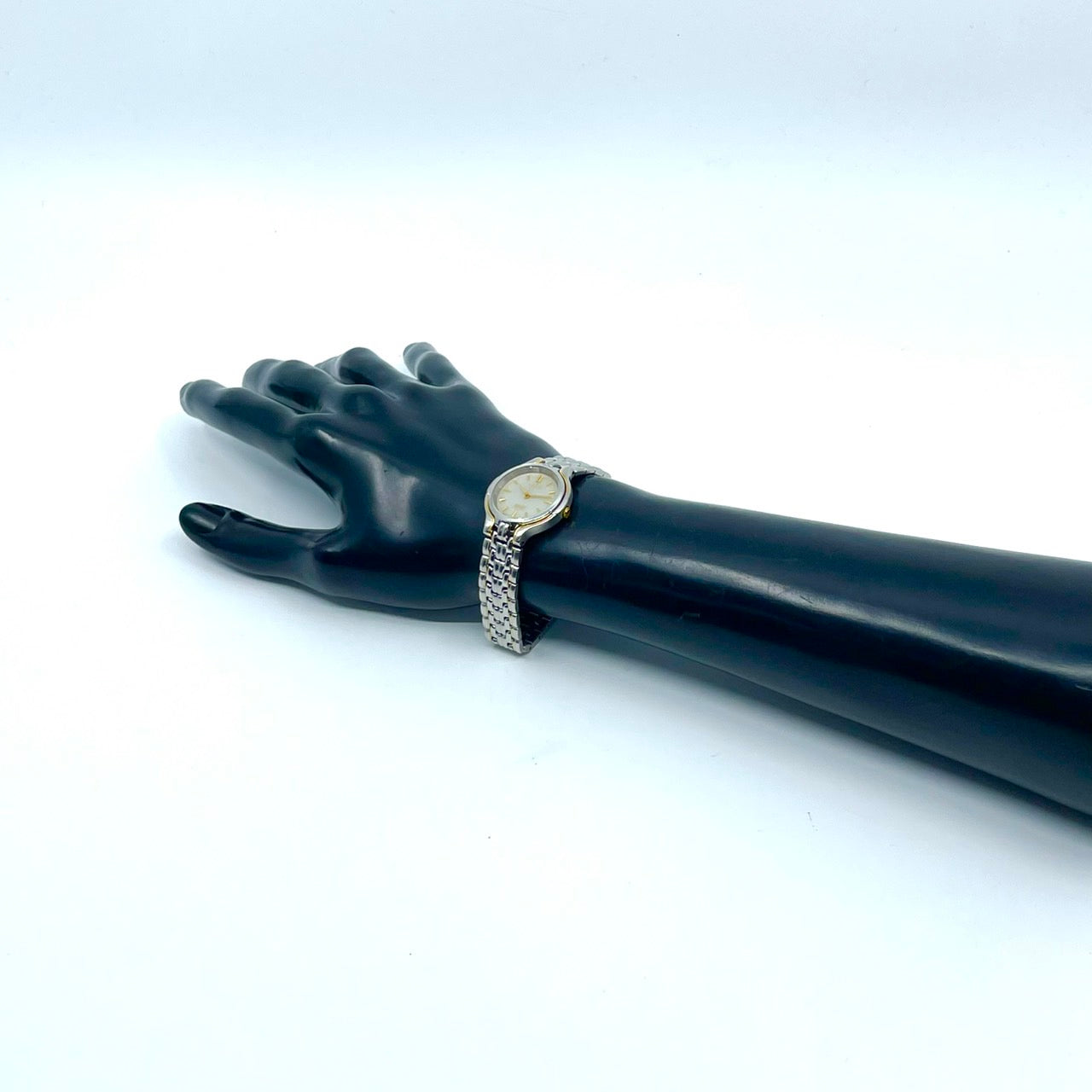 【稼働品】シチズン エクシード 腕時計 A980-T001912 レディース エコドライブ ソーラー コンビカラー ゴールド シルバー 上品 エレガント 高級 ドレスウォッチ ビジネス オフィス 薄型軽量 人気モデル クリーニング済み G2