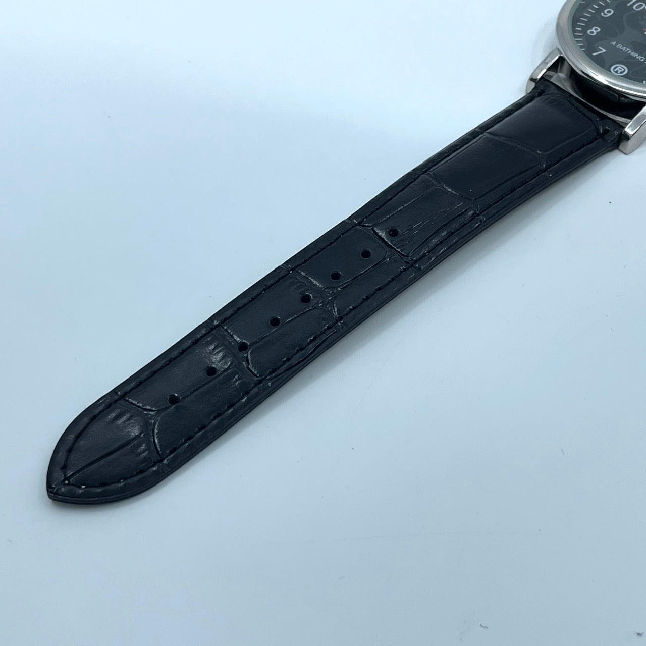 【電池交換済／新品ベルト(社外品)】美品 アベイシングエイプ 腕時計 メンズ クオーツ ブラック文字盤 BAPE CAMO 猿カモ アナログ ストリートファッションウォッチ ラウンド シルバーケース カジュアル 人気モデル クリーニング済み G2