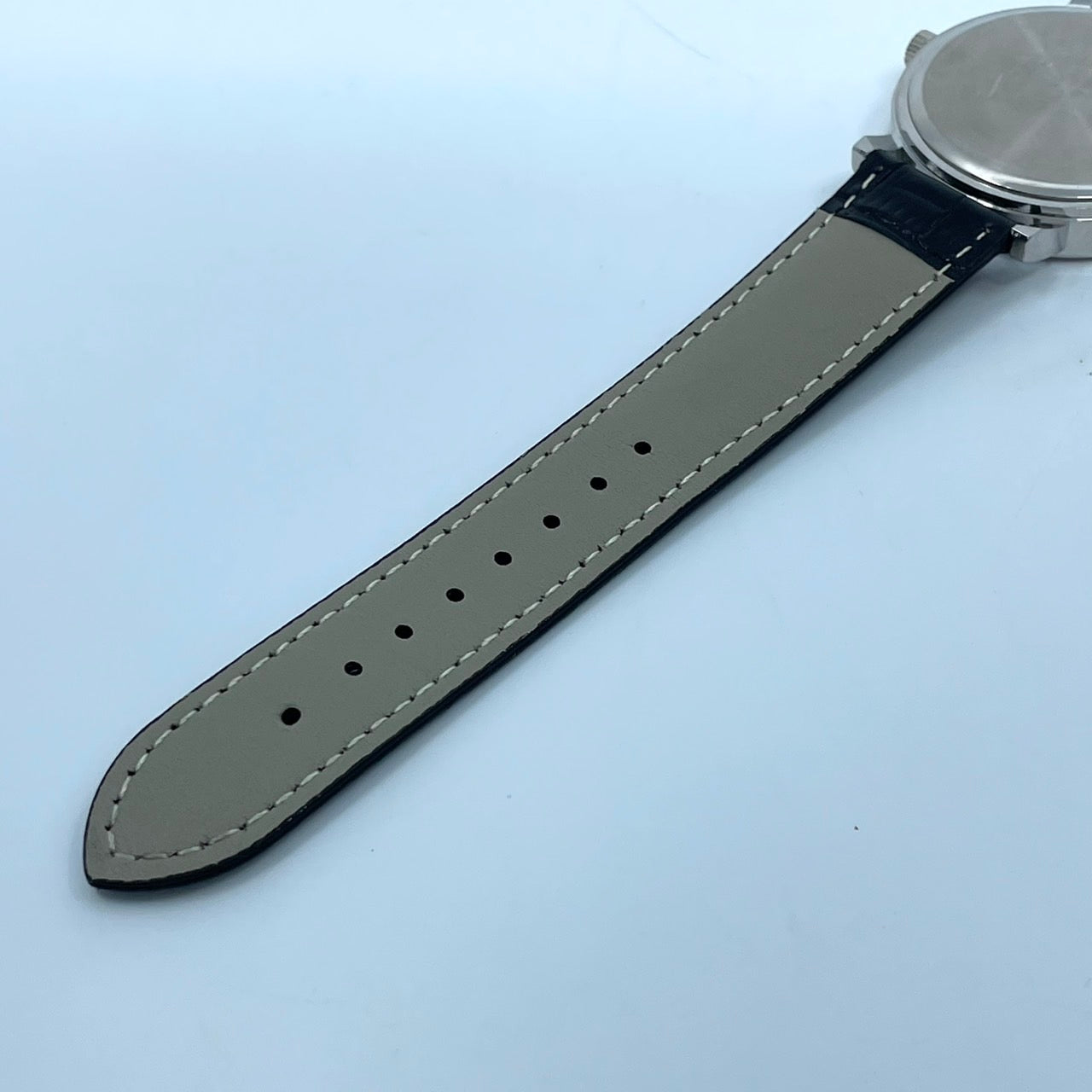 【電池交換済／新品ベルト(社外品)】美品 アベイシングエイプ 腕時計 メンズ クオーツ ブラック文字盤 BAPE CAMO 猿カモ アナログ ストリートファッションウォッチ ラウンド シルバーケース カジュアル 人気モデル クリーニング済み G2