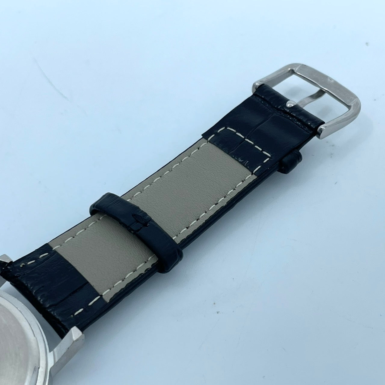 【電池交換済／新品ベルト(社外品)】美品 アベイシングエイプ 腕時計 メンズ クオーツ ブラック文字盤 BAPE CAMO 猿カモ アナログ ストリートファッションウォッチ ラウンド シルバーケース カジュアル 人気モデル クリーニング済み G2