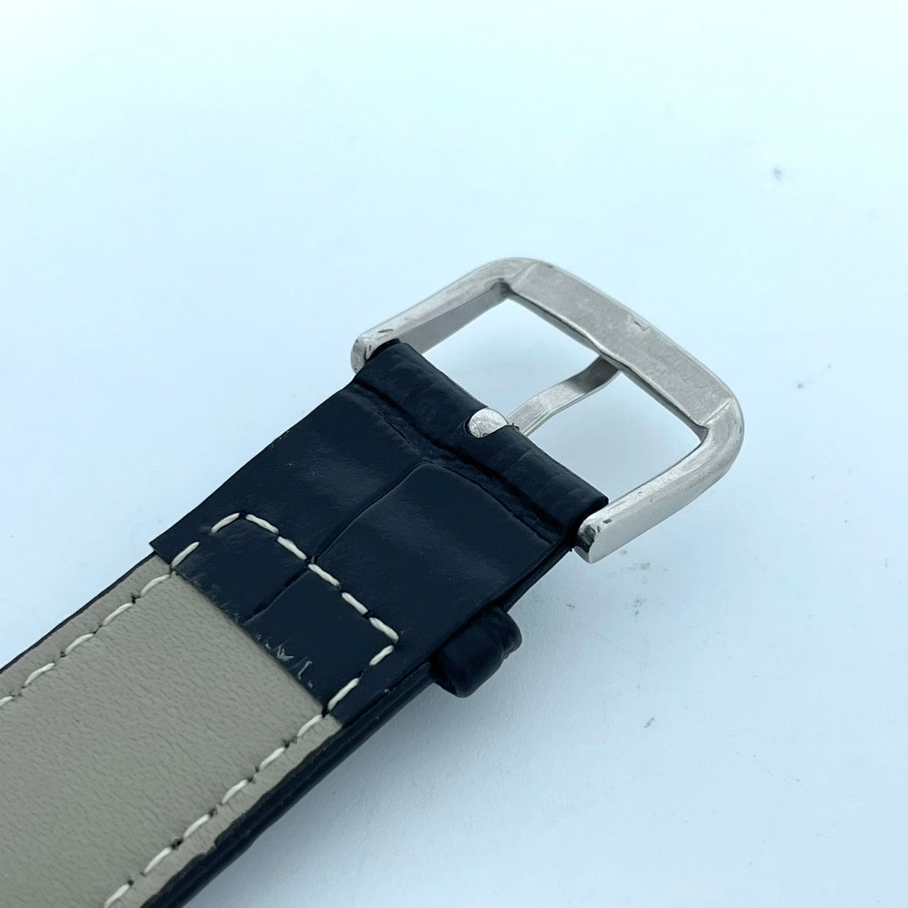 【電池交換済／新品ベルト(社外品)】美品 アベイシングエイプ 腕時計 メンズ クオーツ ブラック文字盤 BAPE CAMO 猿カモ アナログ ストリートファッションウォッチ ラウンド シルバーケース カジュアル 人気モデル クリーニング済み G2