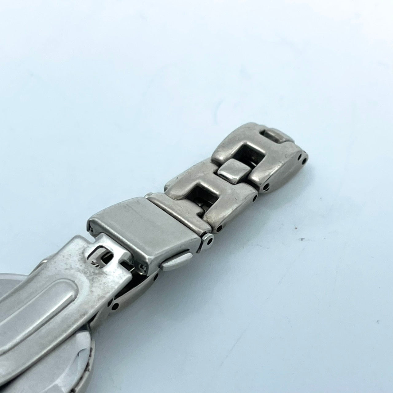 【電池交換済／美品】オリエント YOU Natural&Plain 腕時計 UB3J-00 レディース クオーツ アナログ シルバー アイボリー文字盤 シンプル ナチュラルデザイン ラウンド ビジネス オフィス 高視認性 人気モデル クリーニング済み G2