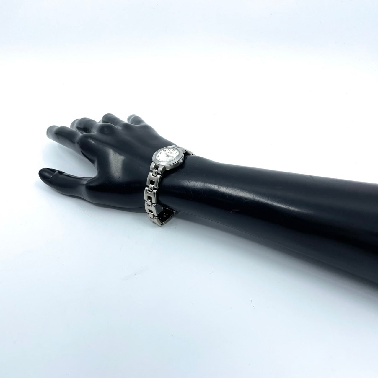 【電池交換済／美品】オリエント YOU Natural&Plain 腕時計 UB3J-00 レディース クオーツ アナログ シルバー アイボリー文字盤 シンプル ナチュラルデザイン ラウンド ビジネス オフィス 高視認性 人気モデル クリーニング済み G2