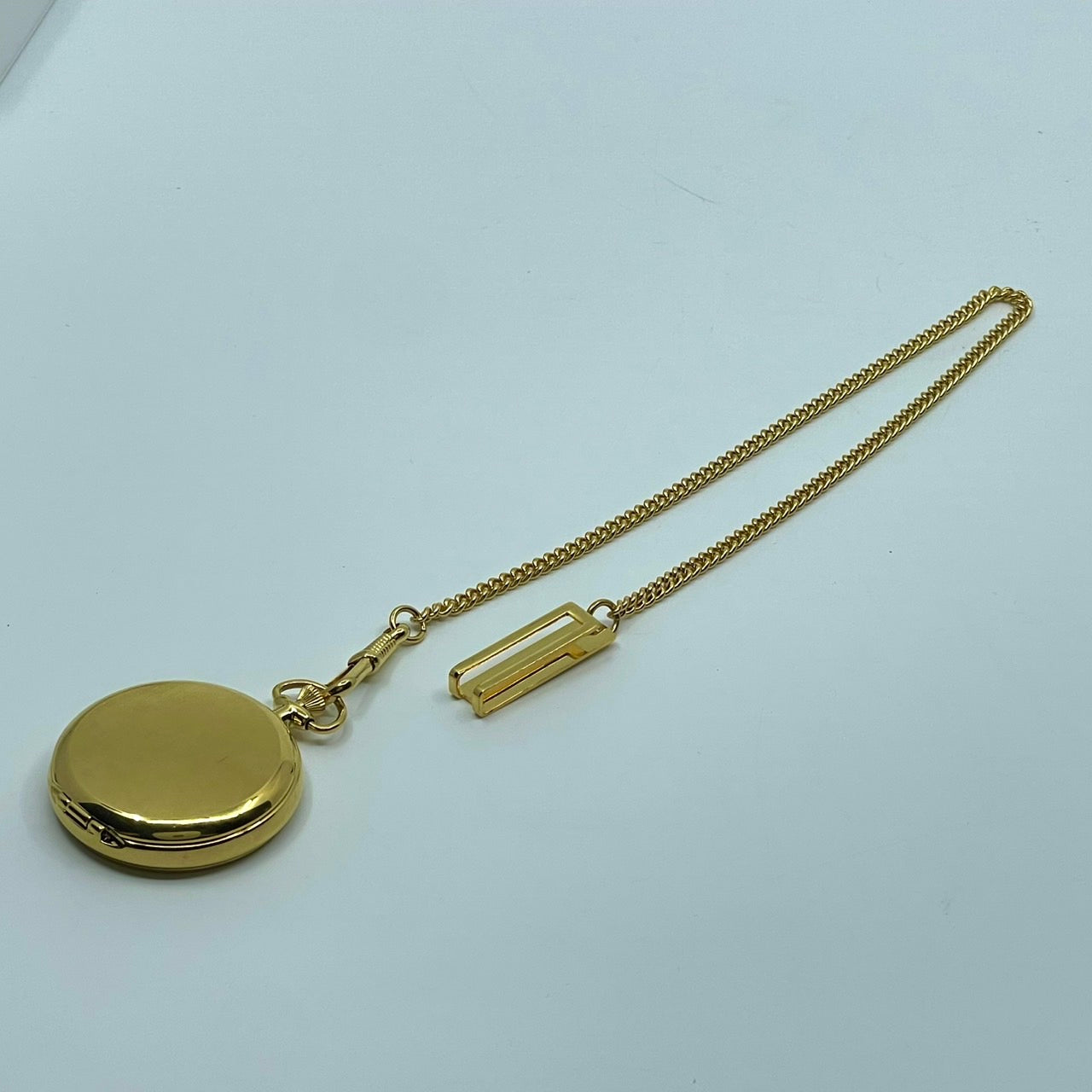 【電池交換済／美品】シチズン 懐中時計 5510-344871 クオーツ ゴールド アナログ アイボリー文字盤 アラビア数字 クラシック レトロ ビンテージ アンティーク ポケットウォッチ チェーン付き ファッション小物 コレクション クリーニング済み G2