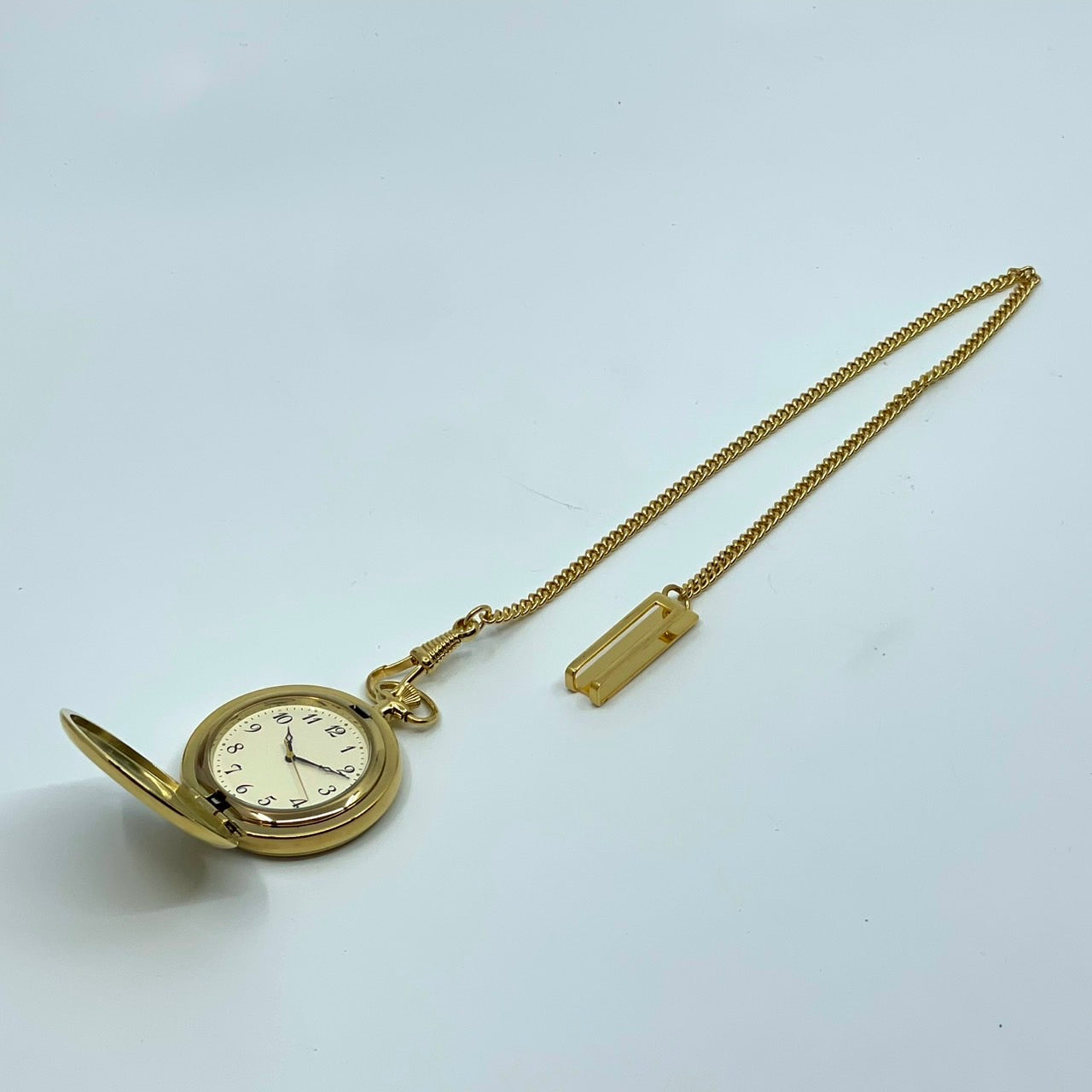 【電池交換済／美品】シチズン 懐中時計 5510-344871 クオーツ ゴールド アナログ アイボリー文字盤 アラビア数字 クラシック レトロ ビンテージ アンティーク ポケットウォッチ チェーン付き ファッション小物 コレクション クリーニング済み G2