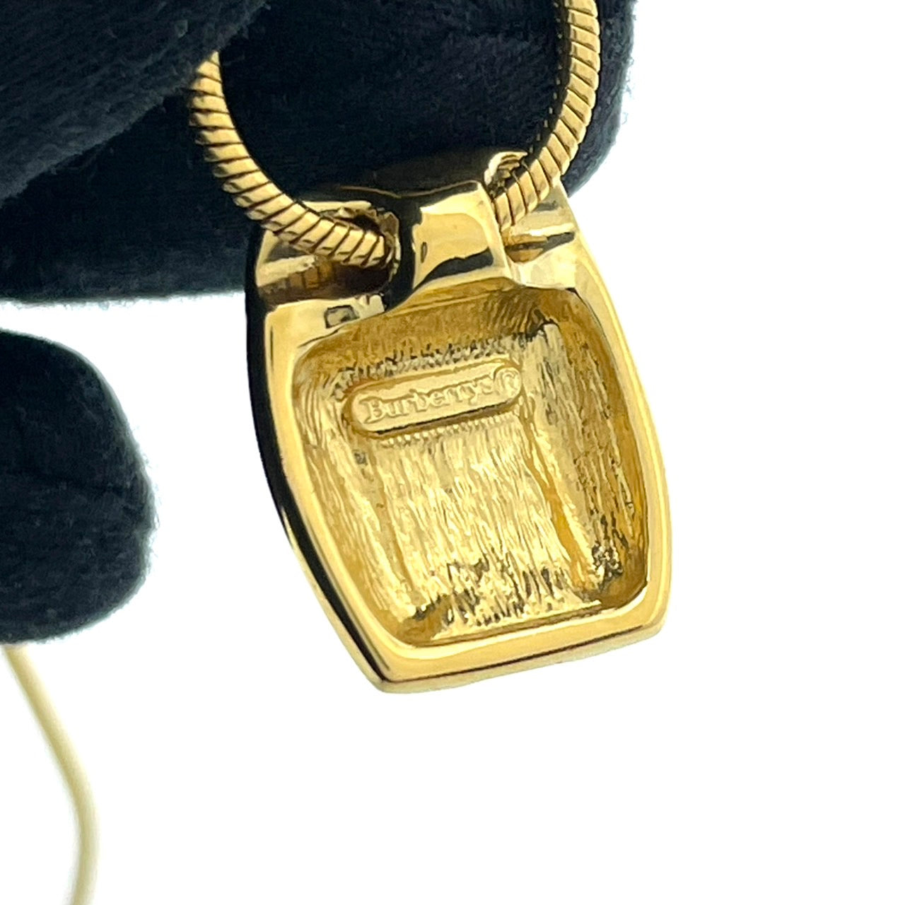 美品 BURBERRY バーバリー ヴィンテージ ネックレス ペンダント ノバチェック スクエア ゴールドカラー アクセサリー ジュエリー レディース アジャスター付き I1