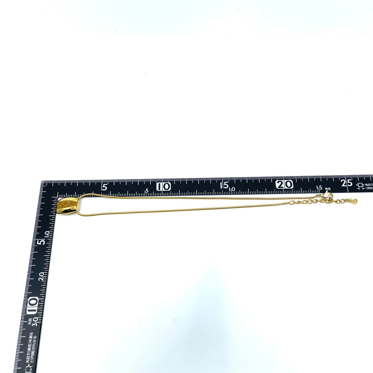 美品 BURBERRY バーバリー ヴィンテージ ネックレス ペンダント ノバチェック スクエア ゴールドカラー アクセサリー ジュエリー レディース アジャスター付き I1