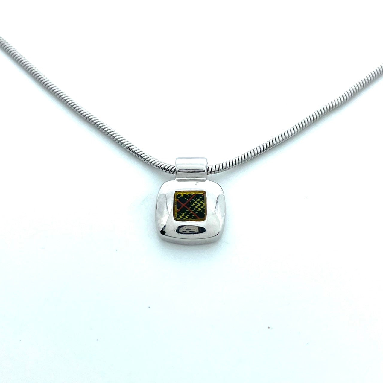 美品 BURBERRY バーバリー ヴィンテージ ネックレス ペンダント ノバチェック スクエア シルバーカラー アクセサリー ジュエリー レディース アジャスター付き I1