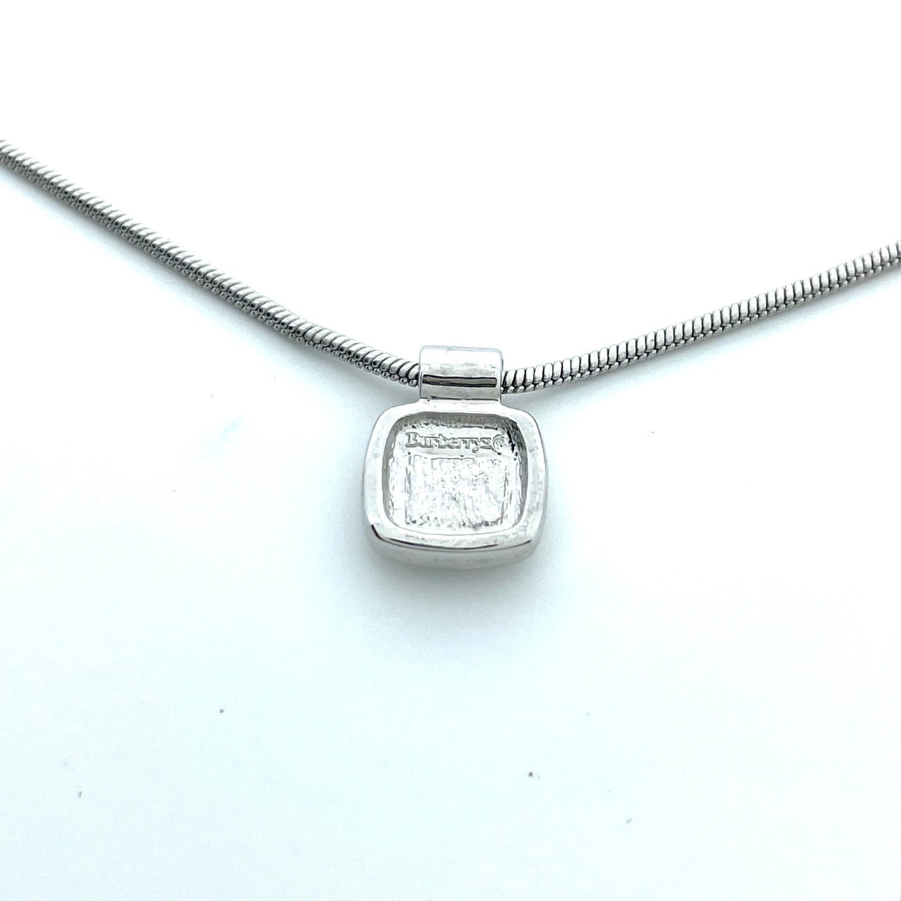 美品 BURBERRY バーバリー ヴィンテージ ネックレス ペンダント ノバチェック スクエア シルバーカラー アクセサリー ジュエリー レディース アジャスター付き I1