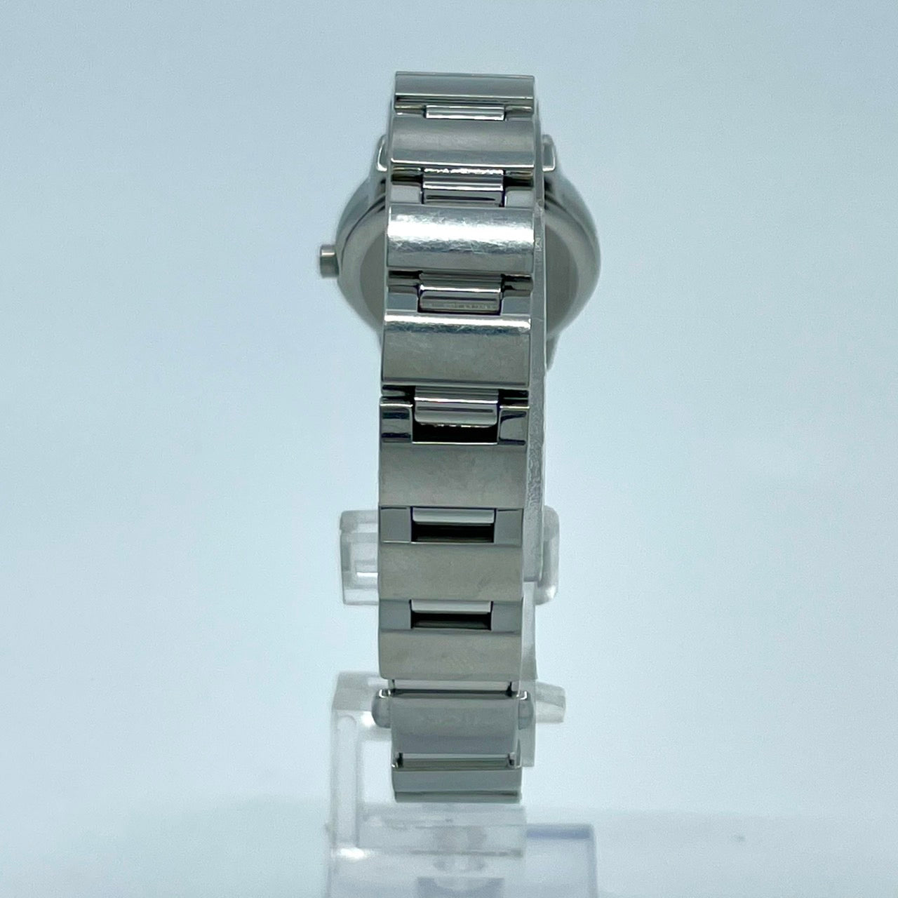 【稼働品】シチズン ウィッカ 腕時計 E030-S001935 エコドライブ レディース ソーラー ブルー文字盤 アナログ かわいい フェミニン カジュアル ビジネス オフィス 人気モデル 10気圧防水 シルバー 洗練デザイン クリーニング済み G4