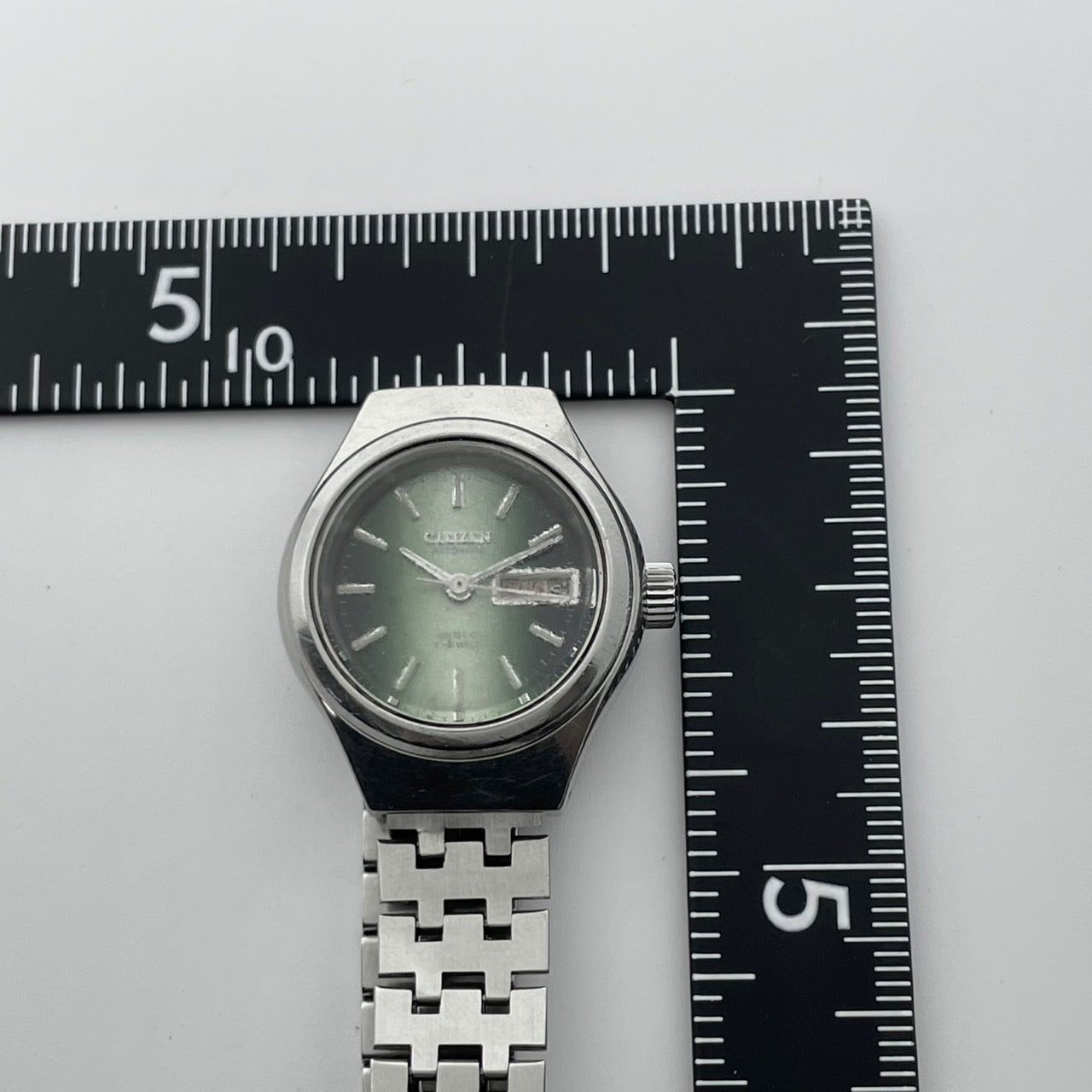 【稼働品】CITIZEN シチズン レディース 腕時計 4-661001 自動巻き グリーン文字盤 シルバー ラウンド デイデイト 曜日 日付表示 希少 アンティーク ビンテージ クラシック エレガント ドレスウォッチ クリーニング済み G4