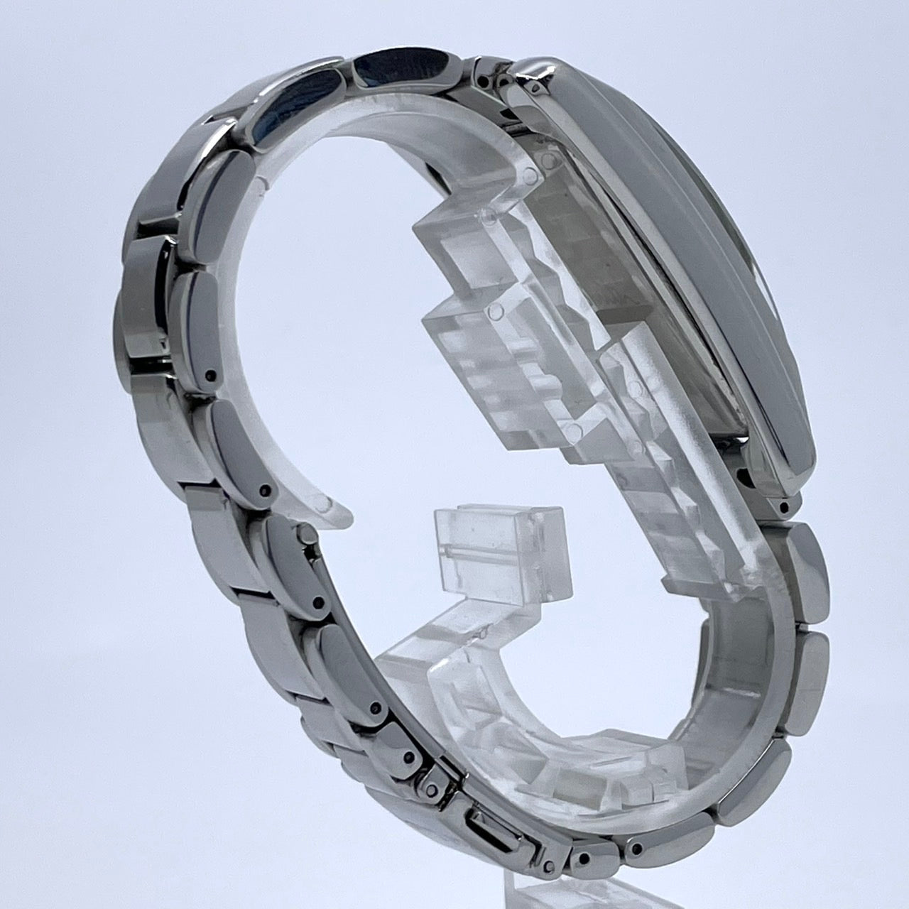 【電池交換済／稼働品】Paul Smith ポールスミス メンズ 腕時計 トノー シルバー アイボリー文字盤 クオーツ アナログ エレガント スタイリッシュ クラシック ビジネス カジュアル 人気モデル ユニークデザイン クリーニング済 G4