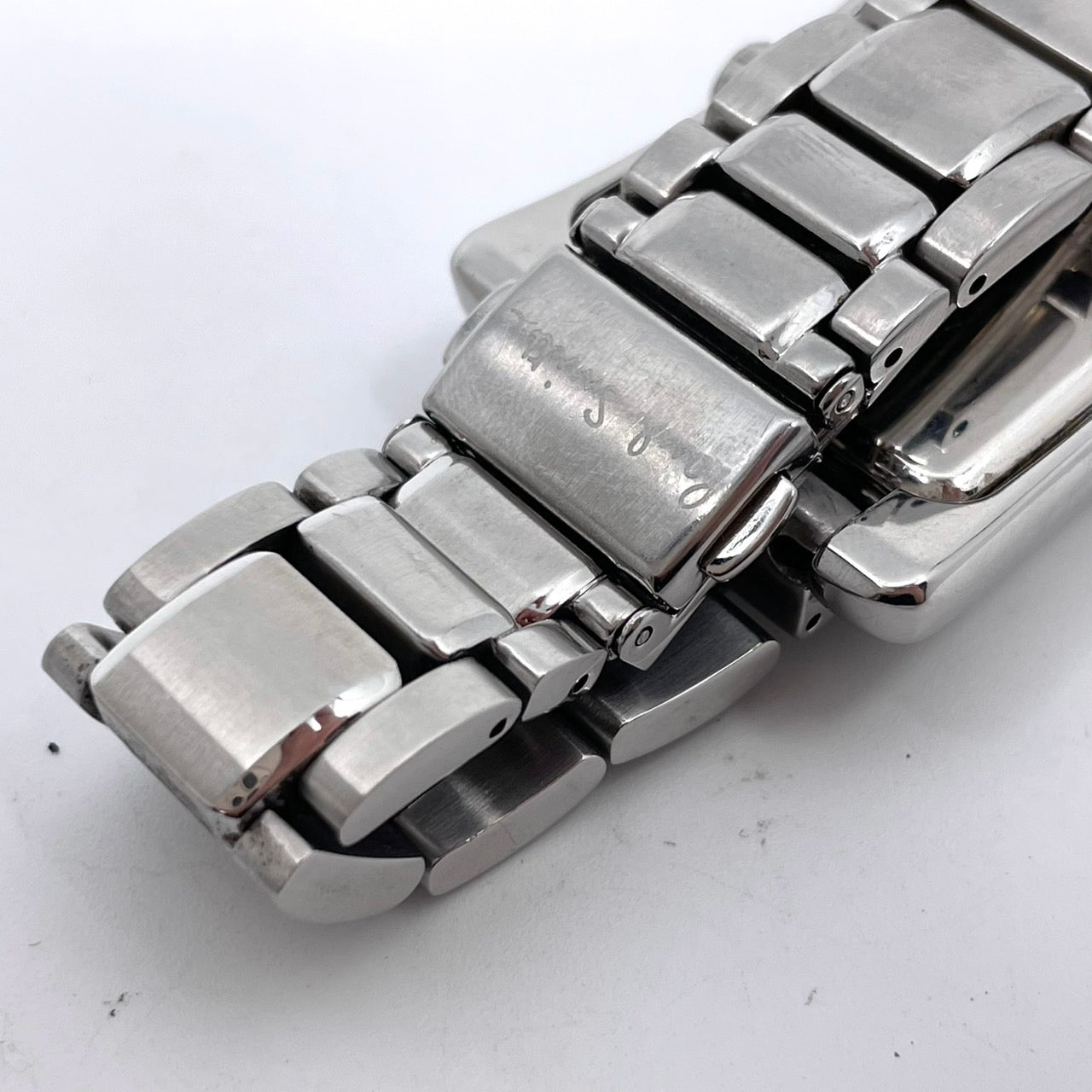 【電池交換済／稼働品】Paul Smith ポールスミス メンズ 腕時計 トノー シルバー アイボリー文字盤 クオーツ アナログ エレガント スタイリッシュ クラシック ビジネス カジュアル 人気モデル ユニークデザイン クリーニング済 G4