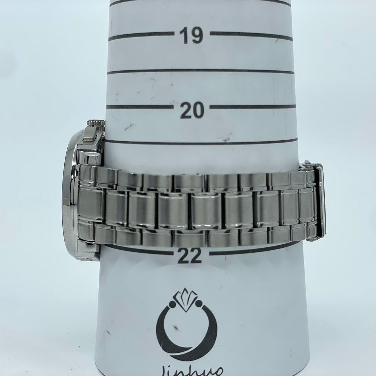 【電池交換済／稼働品／美品】Salvatore Marra サルバトーレマーラ メンズ 腕時計 クロノグラフ 限定モデル シルバー ホワイト文字盤 ブルー針 ローマンインデックス 多機能 クオーツ アナログ クラシック エレガント ビジネス 高級感 G4