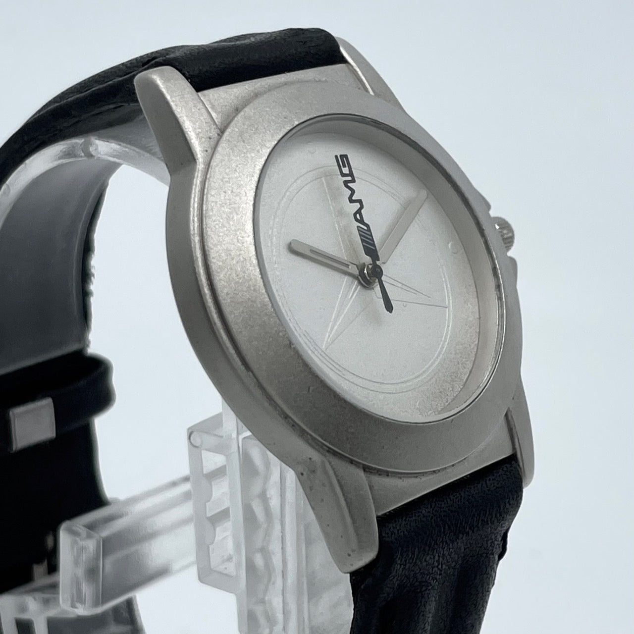 【電池交換済／稼働品】希少 メルセデスベンツ AMG 腕時計 YANASE ヤナセ ノベルティ ウォッチ シルバー ブラックレザー クオーツ アナログ スポーティ スリーポインテッドスター ロゴ メンズ レディース ユニセックス 非売品 箱付き G