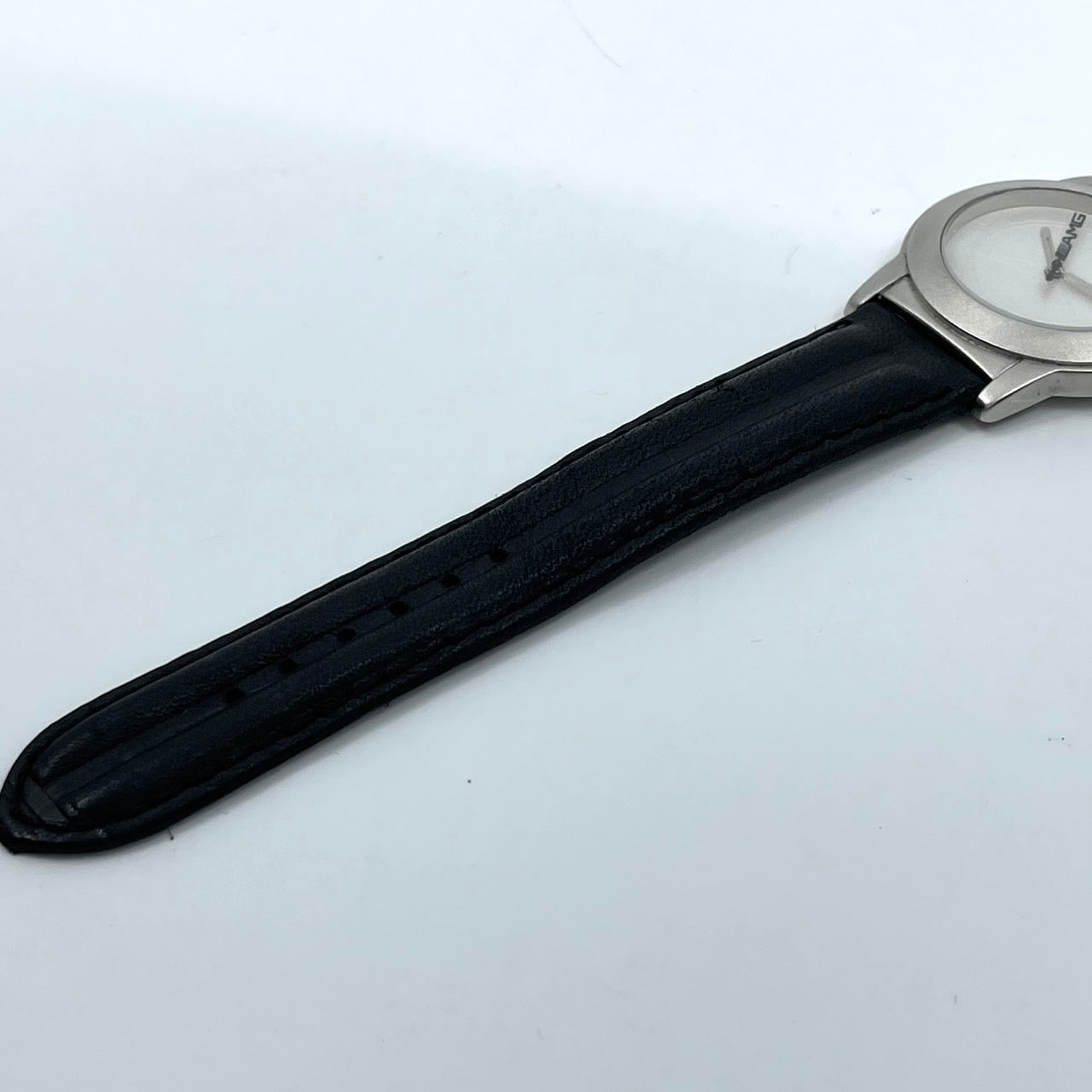 【電池交換済／稼働品】希少 メルセデスベンツ AMG 腕時計 YANASE ヤナセ ノベルティ ウォッチ シルバー ブラックレザー クオーツ アナログ スポーティ スリーポインテッドスター ロゴ メンズ レディース ユニセックス 非売品 箱付き G