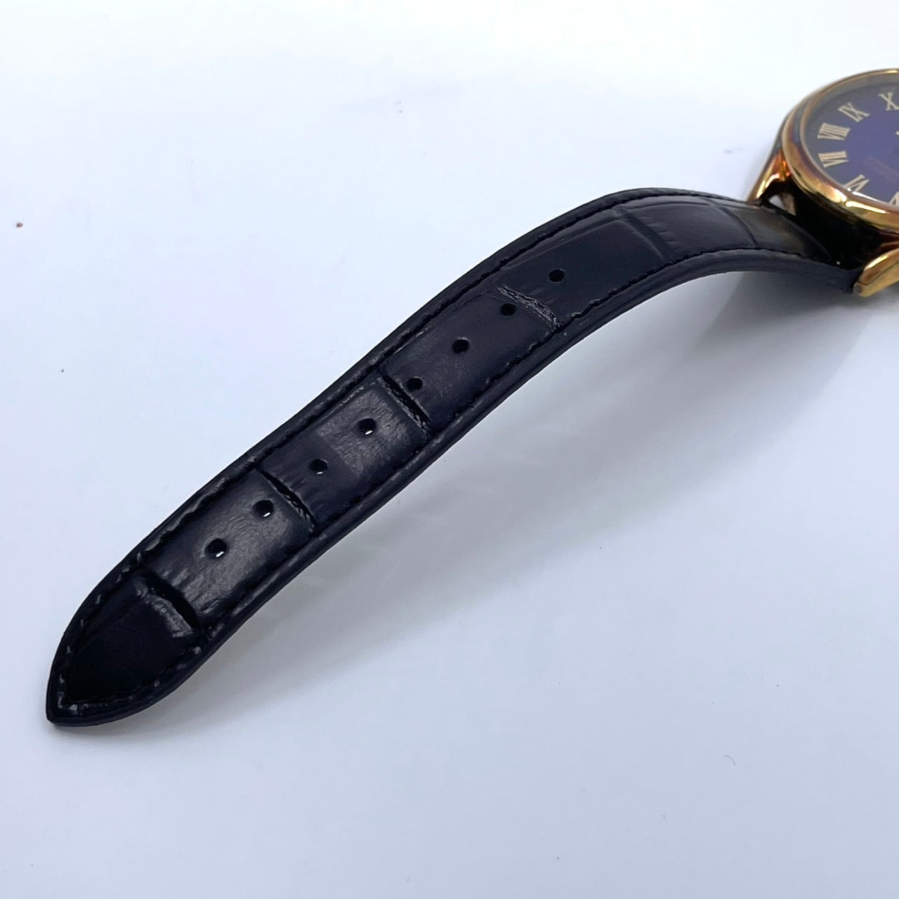 希少 稼働品 ORIENT オリエント メンズ 腕時計 自動巻き 21石 デイデイト ネイビー文字盤 ゴールド ローマンインデックス 裏スケ クラシック エレガント ドレスウォッチ ビジネス 高級感 クリーニング済み ヴィンテージ ベルト交換済 G