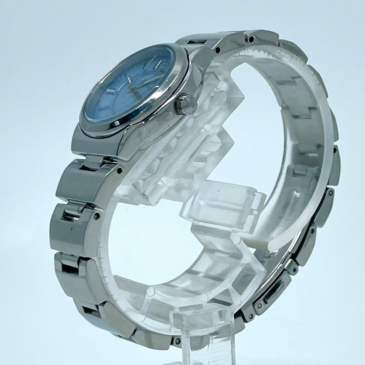 【稼働品】CITIZEN wicca シチズン ウィッカ レディース 腕時計 エコドライブ ソーラー E031-S039347 水色 ブルー文字盤 シルバー アナログ シンプルデザイン カジュアルウォッチ 10気圧防水 人気モデル クリーニング済み G4