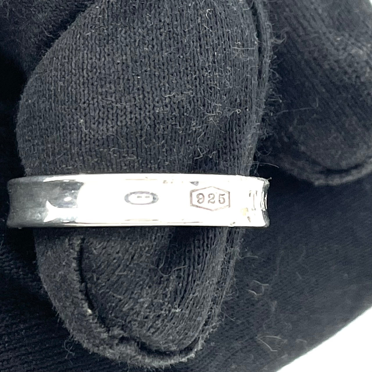 ティファニー TIFFANY&Co. 1837 シルバーリング Ag925 T&CO ロゴ刻印 シンプル ナローリング 11号 指輪 ユニセックス I1