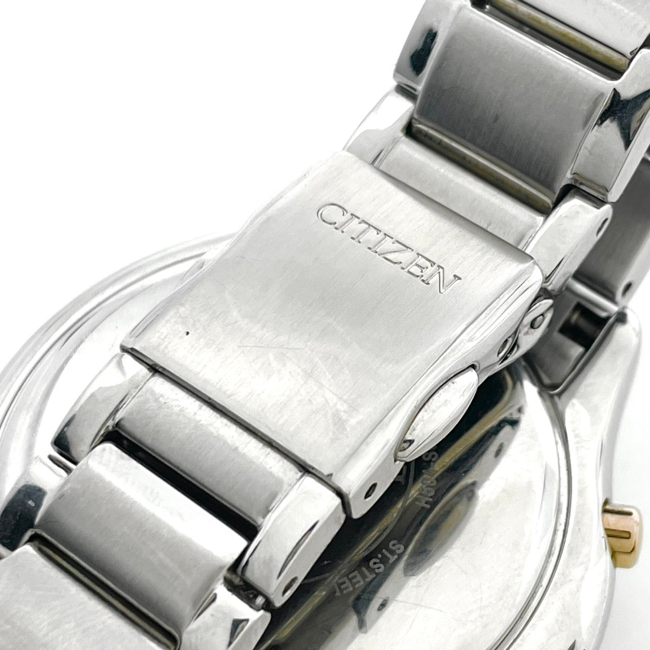 【稼働品】CITIZEN シチズン レディース 腕時計 エコドライブ クロノグラフ H504-S091721 ソーラー シルバー 多機能 デイト表示 サファイアガラス エレガント ビジネス スタイリッシュ 人気モデル クリーニング済み G6