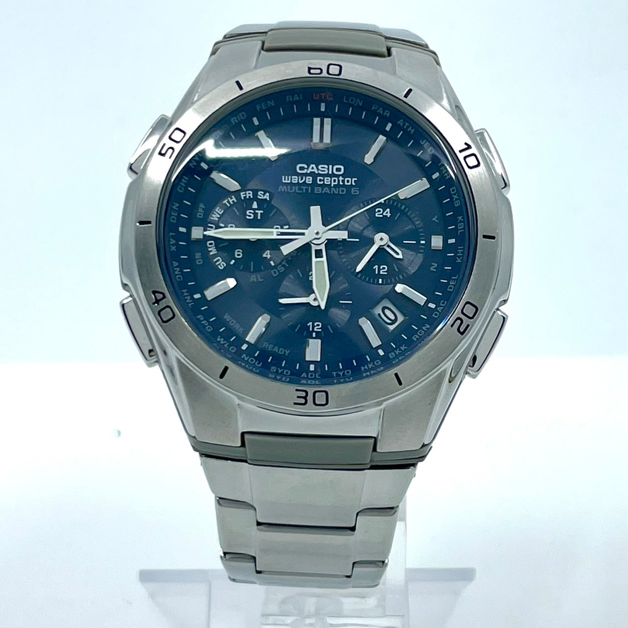 【稼働品】CASIO wave ceptor カシオ ウェーブセプター メンズ 腕時計 WVQ-M410 電波ソーラー クロノグラフ ネイビー シルバー 多機能 ワールドタイム MULTI BAND 6 ビジネス カジュアル アナログ クリーニング済 G6