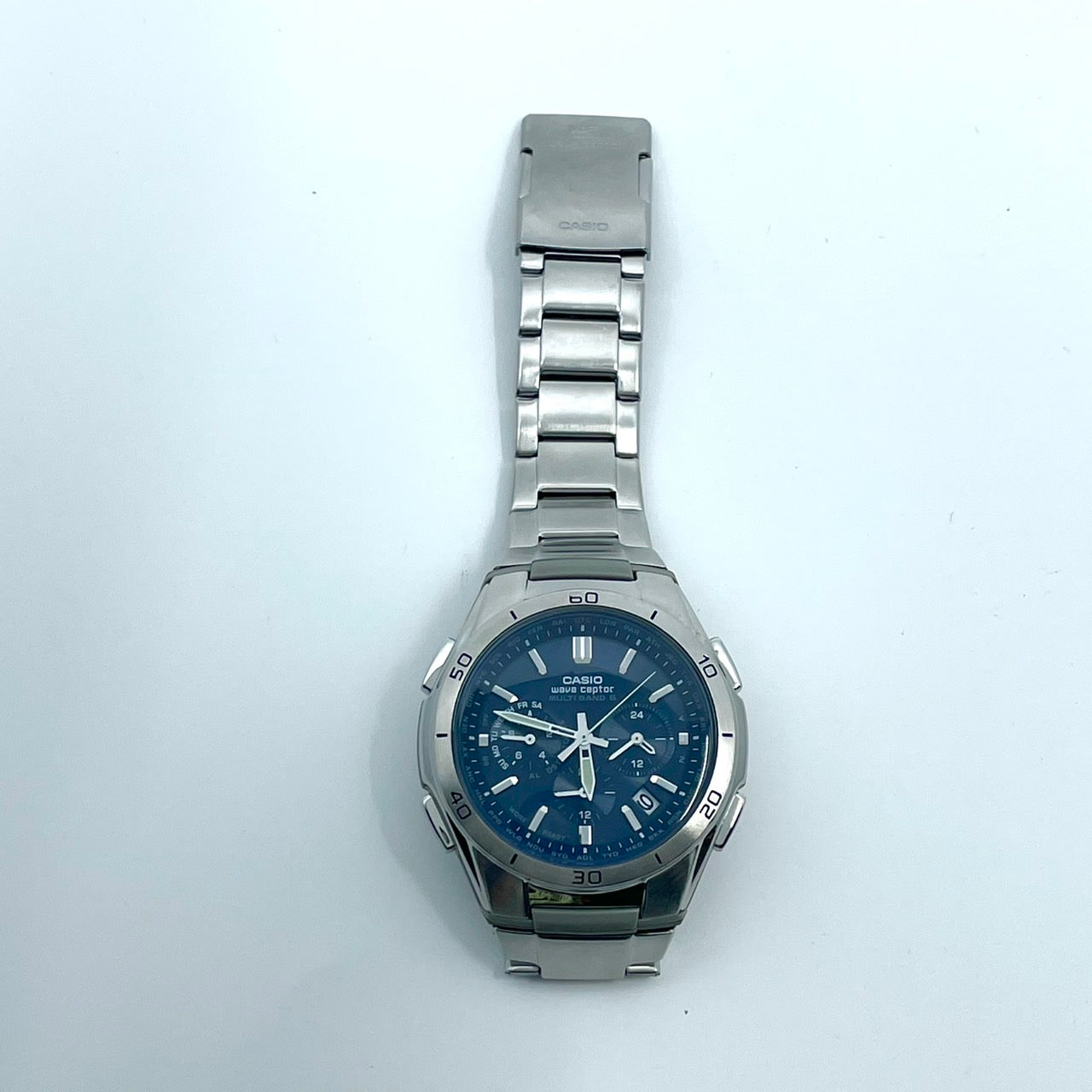 【稼働品】CASIO wave ceptor カシオ ウェーブセプター メンズ 腕時計 WVQ-M410 電波ソーラー クロノグラフ ネイビー シルバー 多機能 ワールドタイム MULTI BAND 6 ビジネス カジュアル アナログ クリーニング済 G6