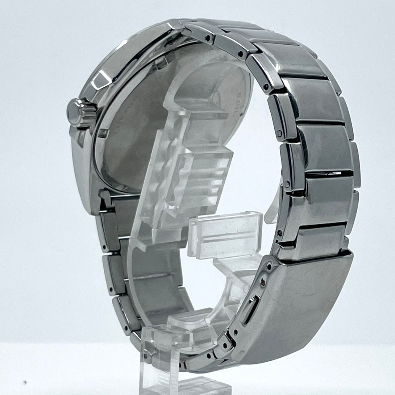 【稼働品】CITIZEN シチズン メンズ 腕時計 エコドライブ AW0050-82E ソーラー デイデイト ブラック文字盤 シルバー アラビア数字 ミリタリーデザイン カジュアル ビジネス 10気圧防水 アナログ 高視認性 クリーニング済み G6