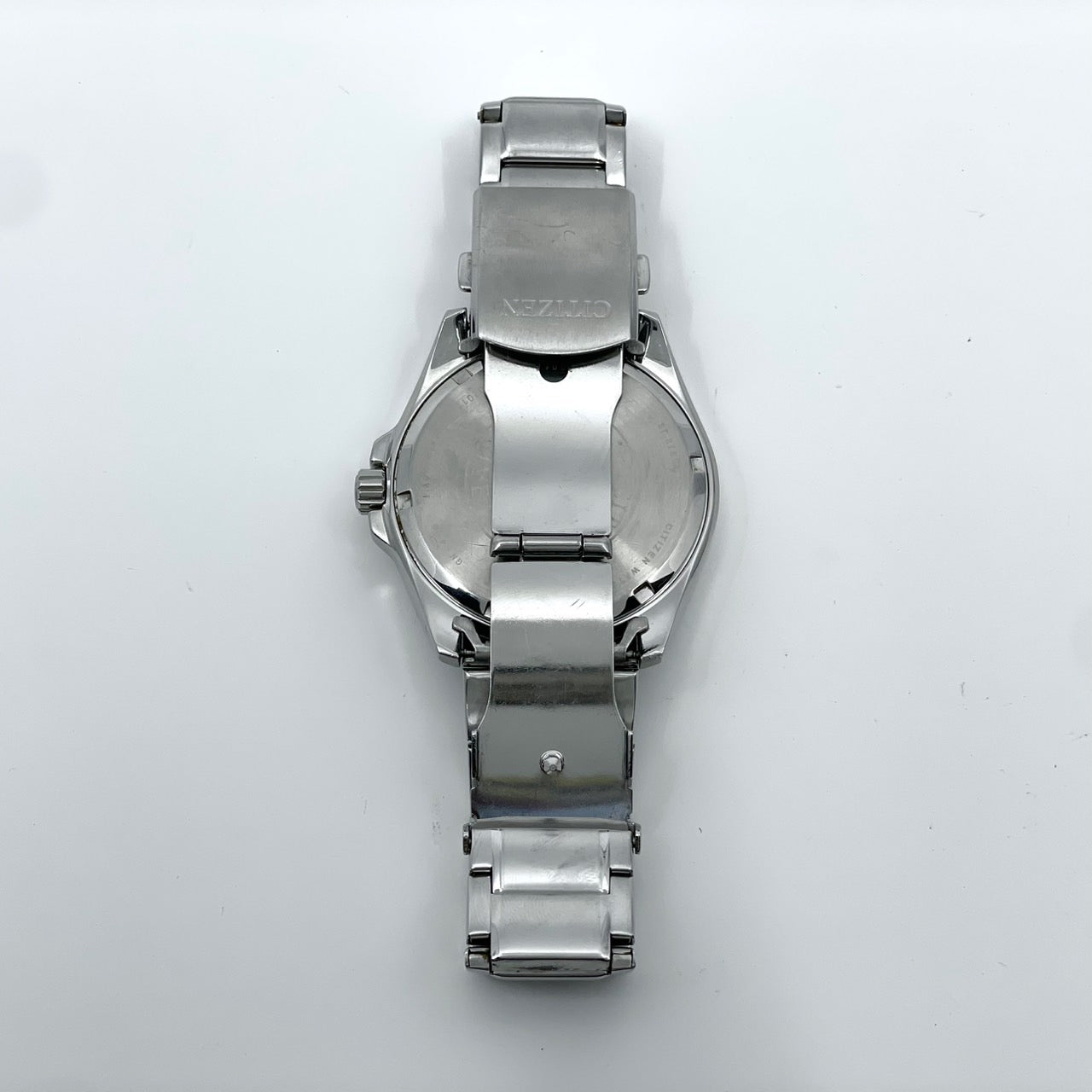 【稼働品】CITIZEN シチズン メンズ 腕時計 エコドライブ AW0050-82E ソーラー デイデイト ブラック文字盤 シルバー アラビア数字 ミリタリーデザイン カジュアル ビジネス 10気圧防水 アナログ 高視認性 クリーニング済み G6