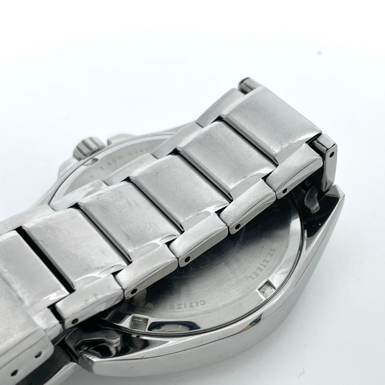 【稼働品】CITIZEN シチズン メンズ 腕時計 エコドライブ AW0050-82E ソーラー デイデイト ブラック文字盤 シルバー アラビア数字 ミリタリーデザイン カジュアル ビジネス 10気圧防水 アナログ 高視認性 クリーニング済み G6